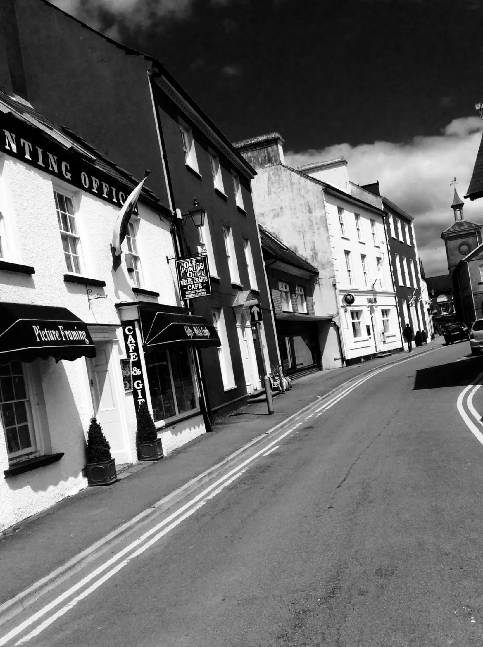 Neighbourhood in The Bear Inn