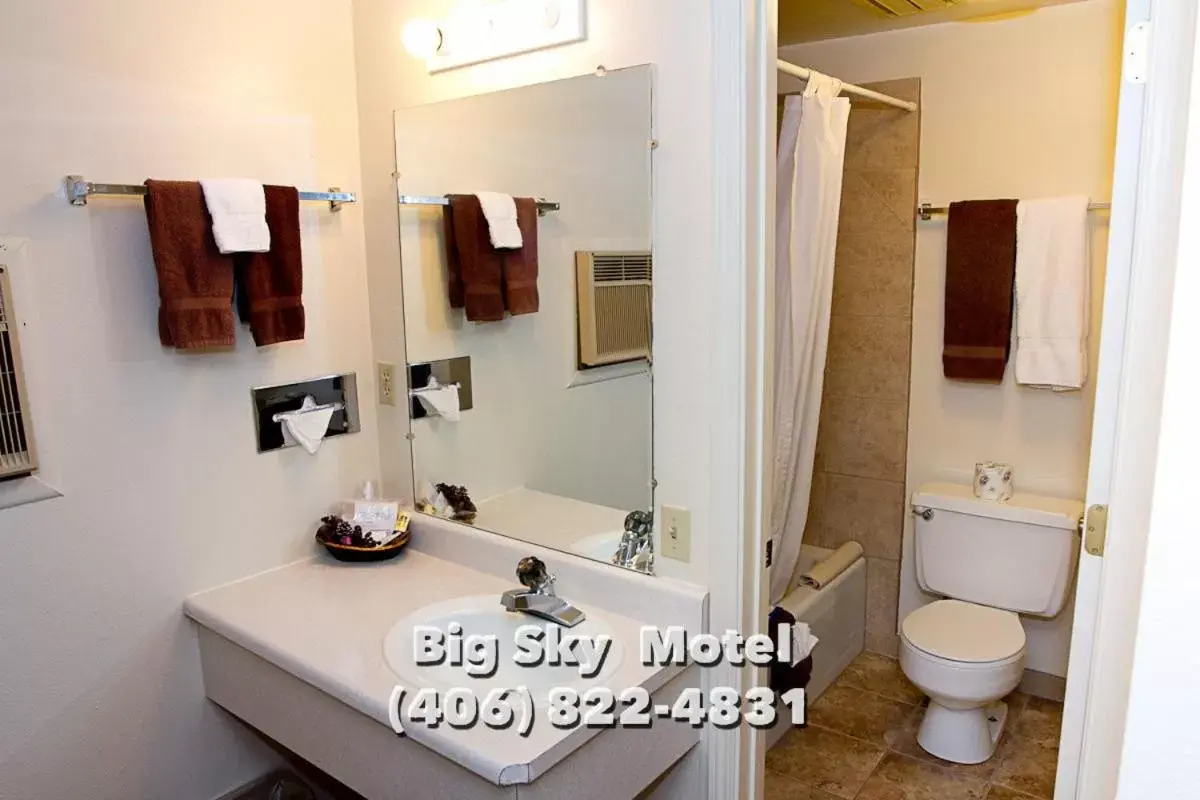 Bathroom in Big Sky Motel