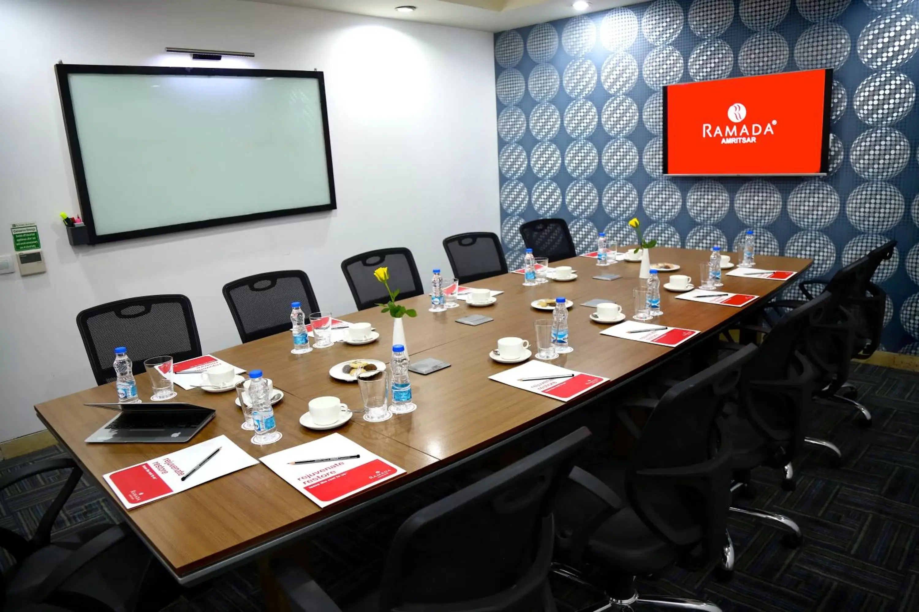 Meeting/conference room in Ramada Amritsar