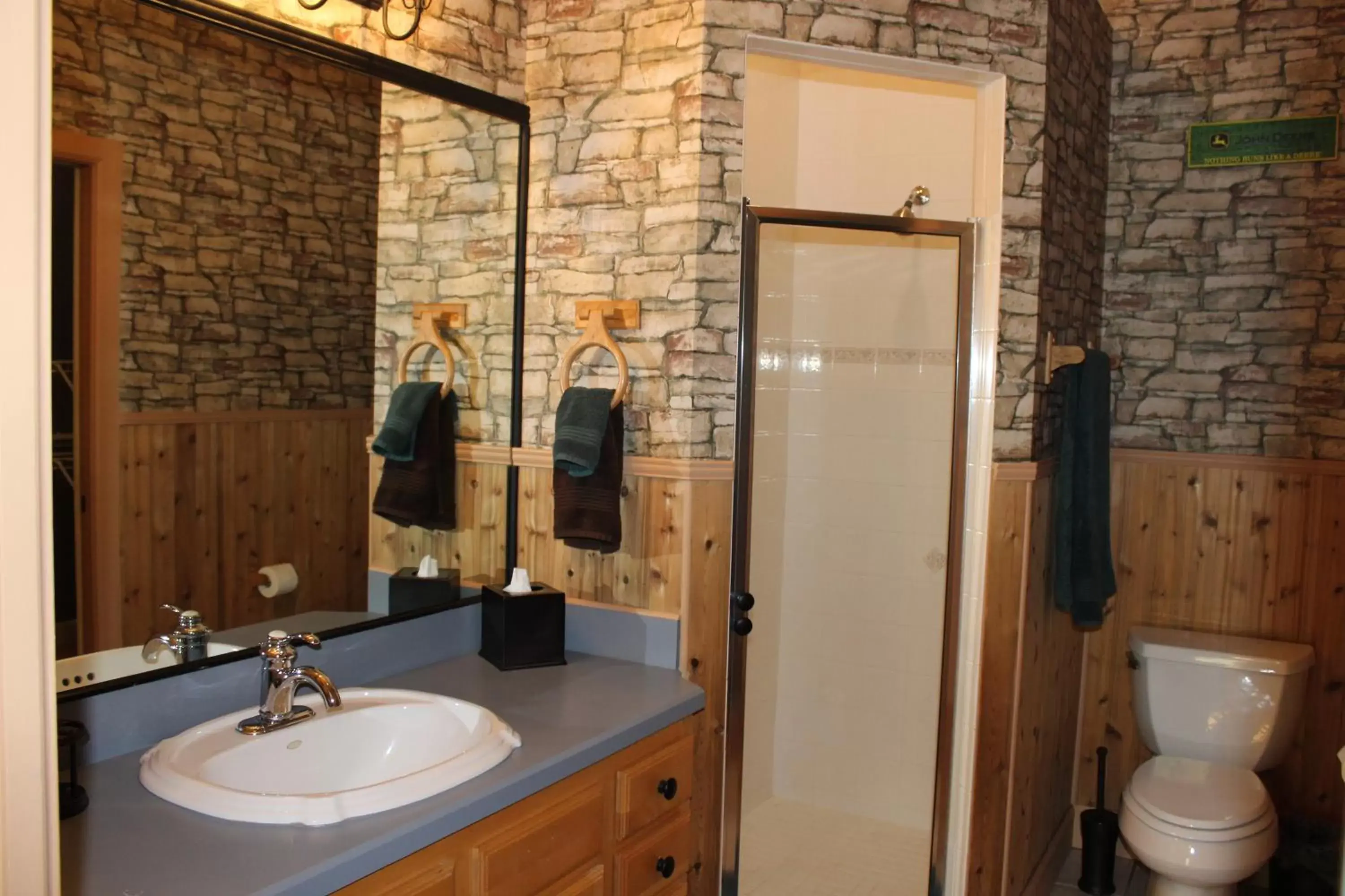 Bathroom in Rock Pointe Ranch