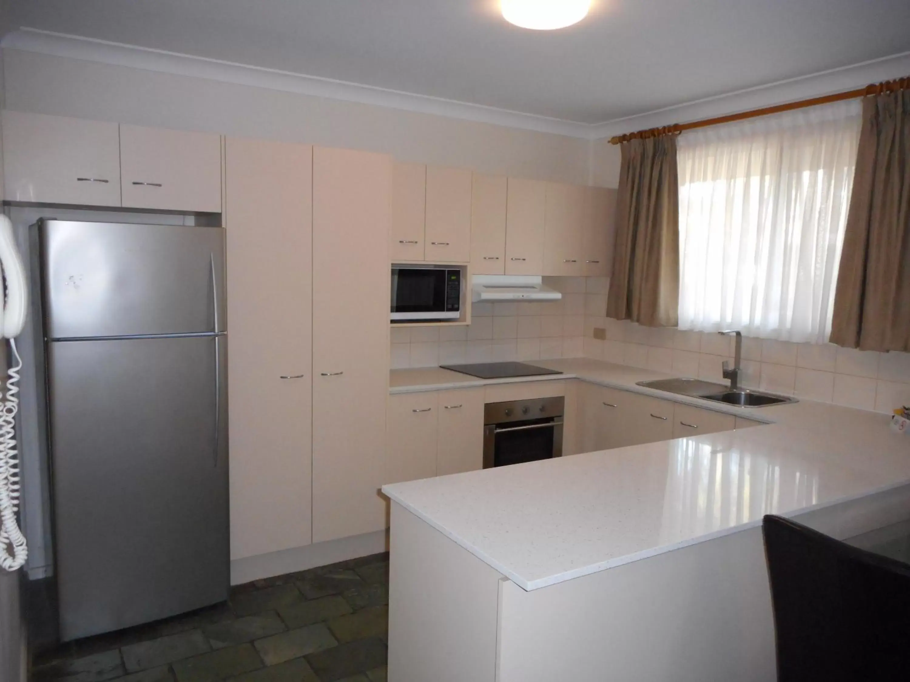 Kitchen or kitchenette, Kitchen/Kitchenette in Beaches Serviced Apartments