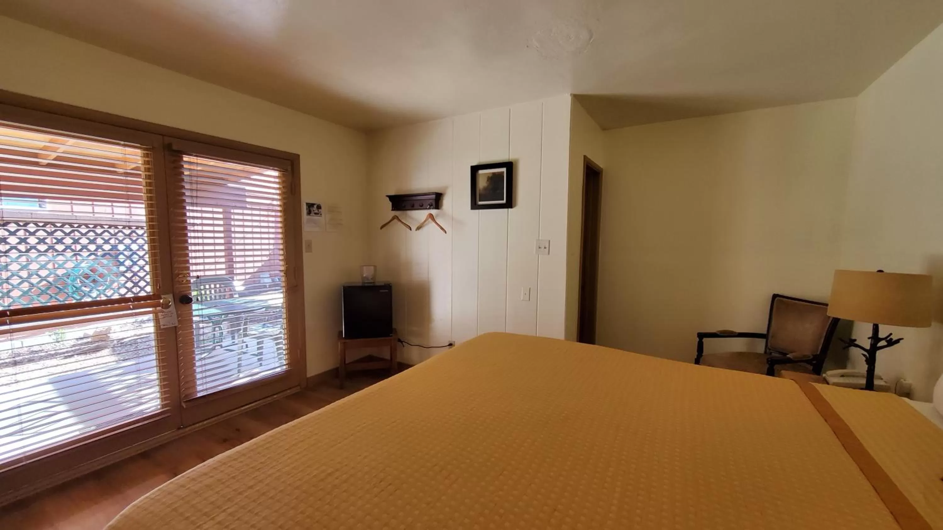 Bed in Kernville Inn