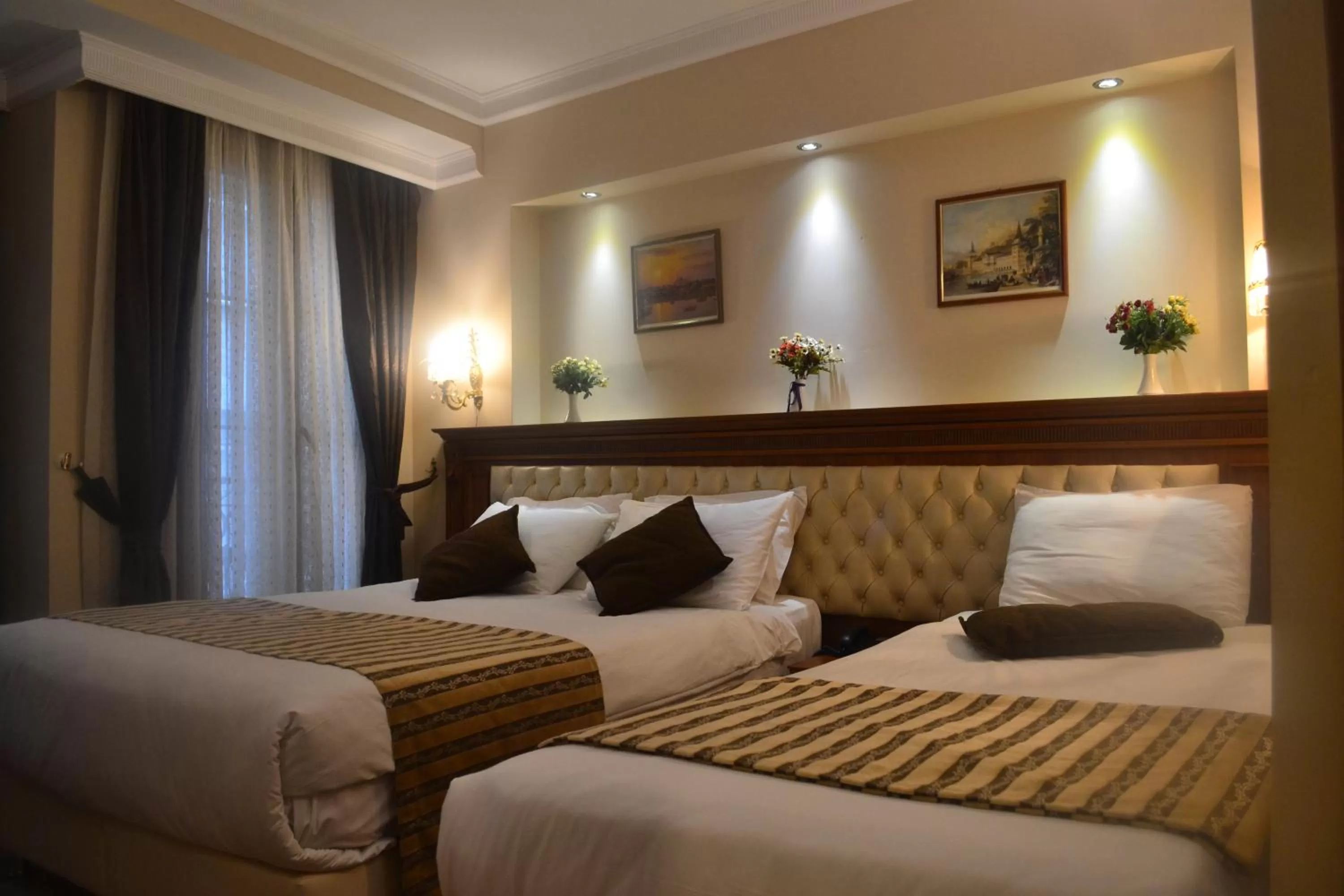 Bed in Seven Days Hotel - İstanbul