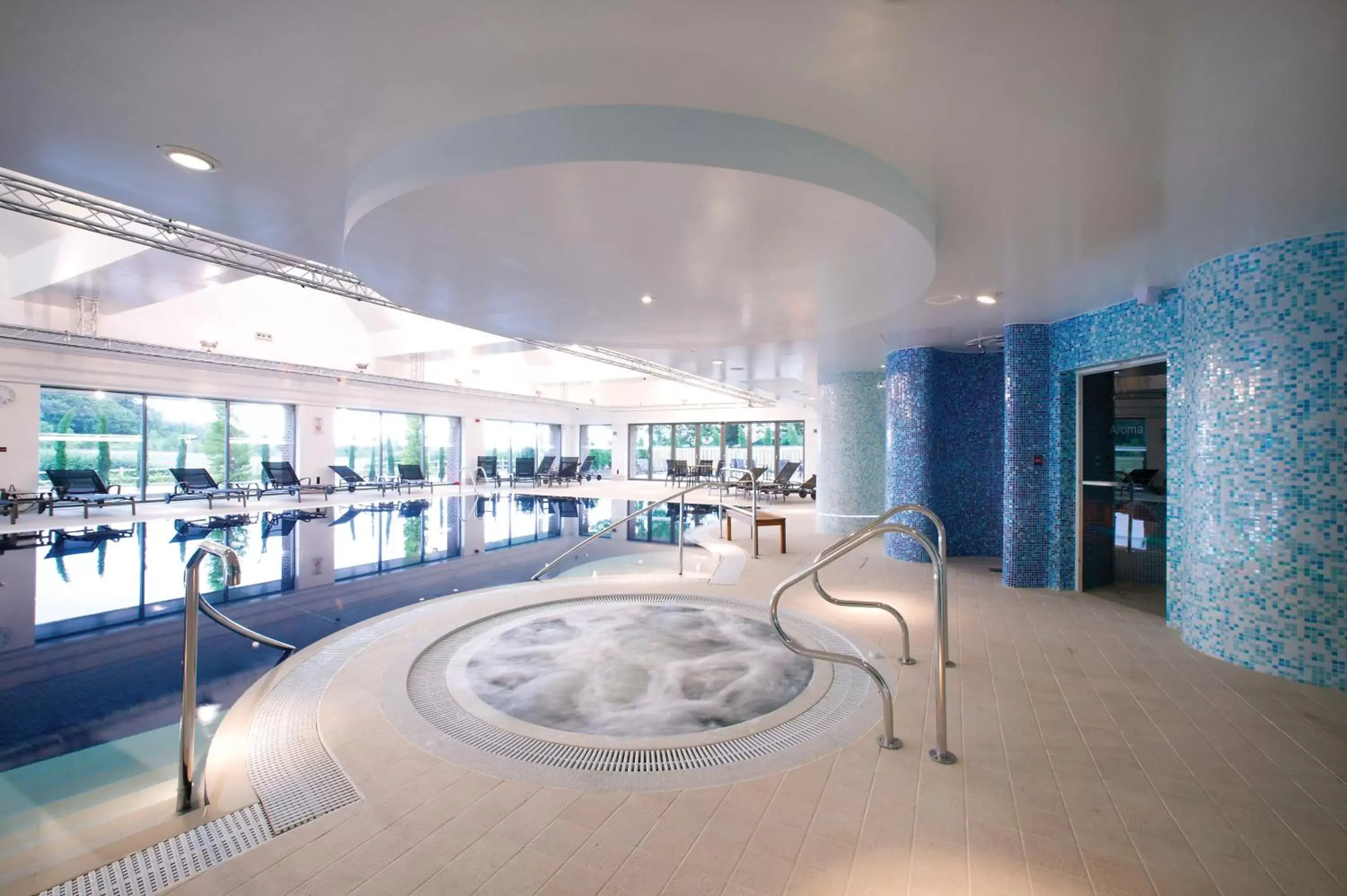 Spa and wellness centre/facilities, Swimming Pool in Donnington Valley Hotel, Golf & Spa