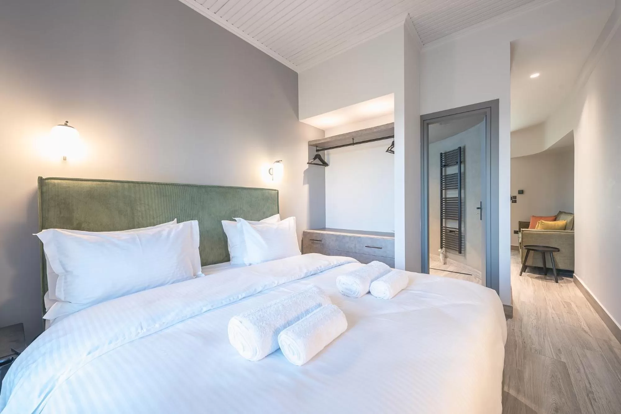 Bed in Snowglory Boutique Hotel