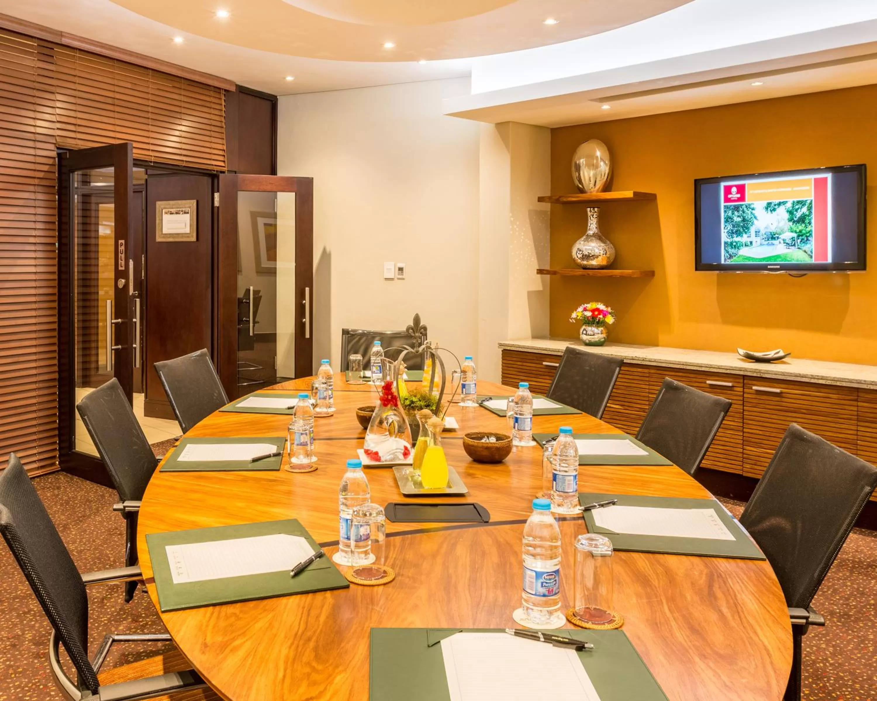 Meeting/conference room in City Lodge Hotel Hatfield, Pretoria