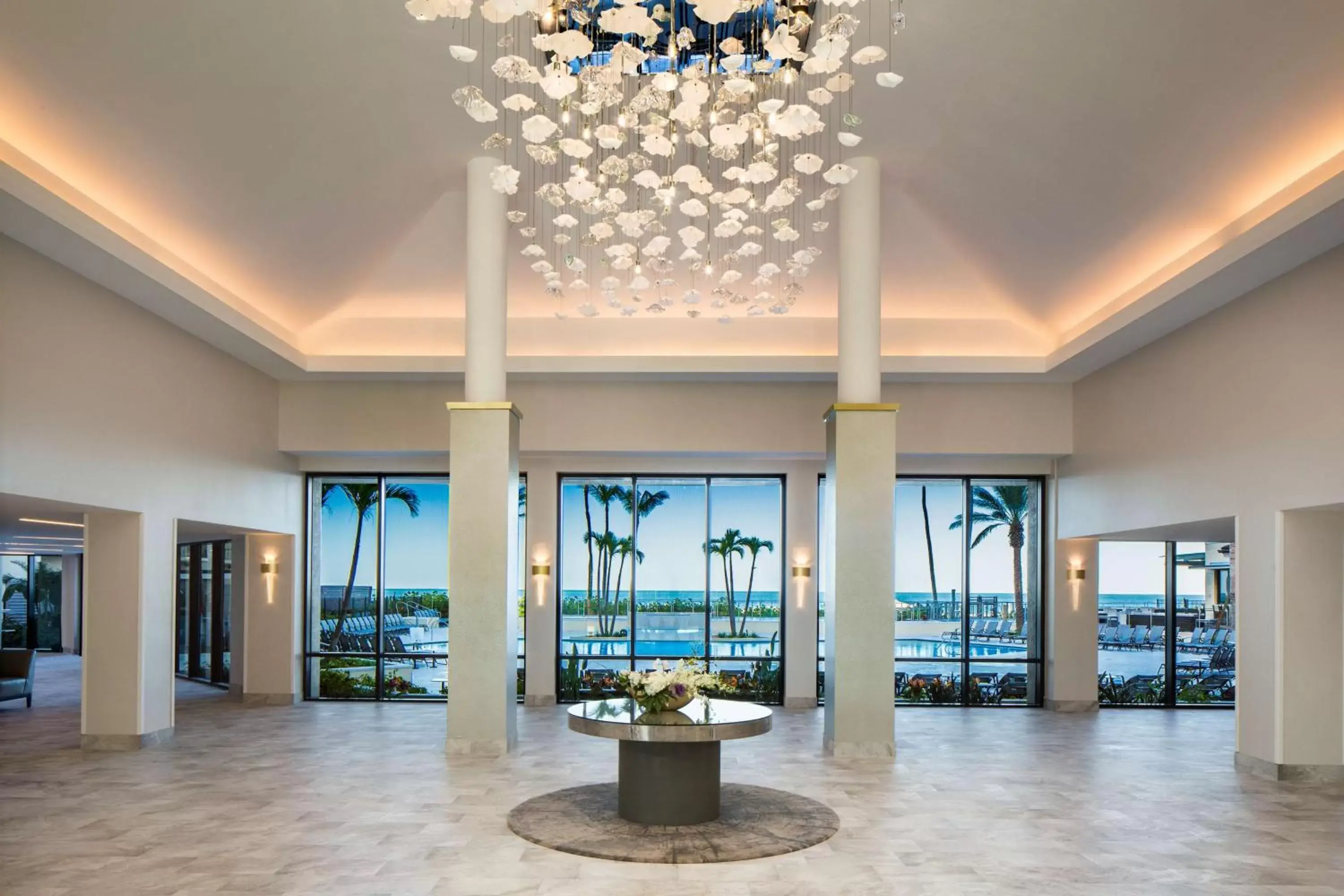 Lobby or reception in Hilton Marco Island Beach Resort and Spa