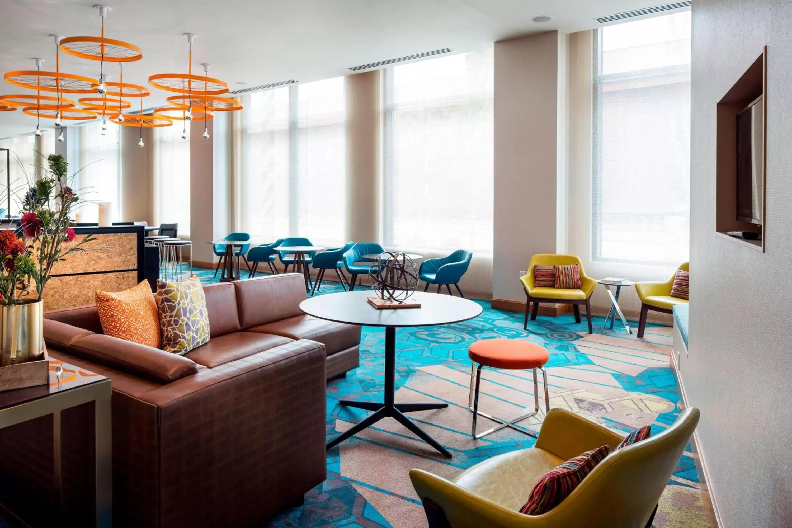 Lobby or reception, Lounge/Bar in Residence Inn by Marriott Boston Watertown