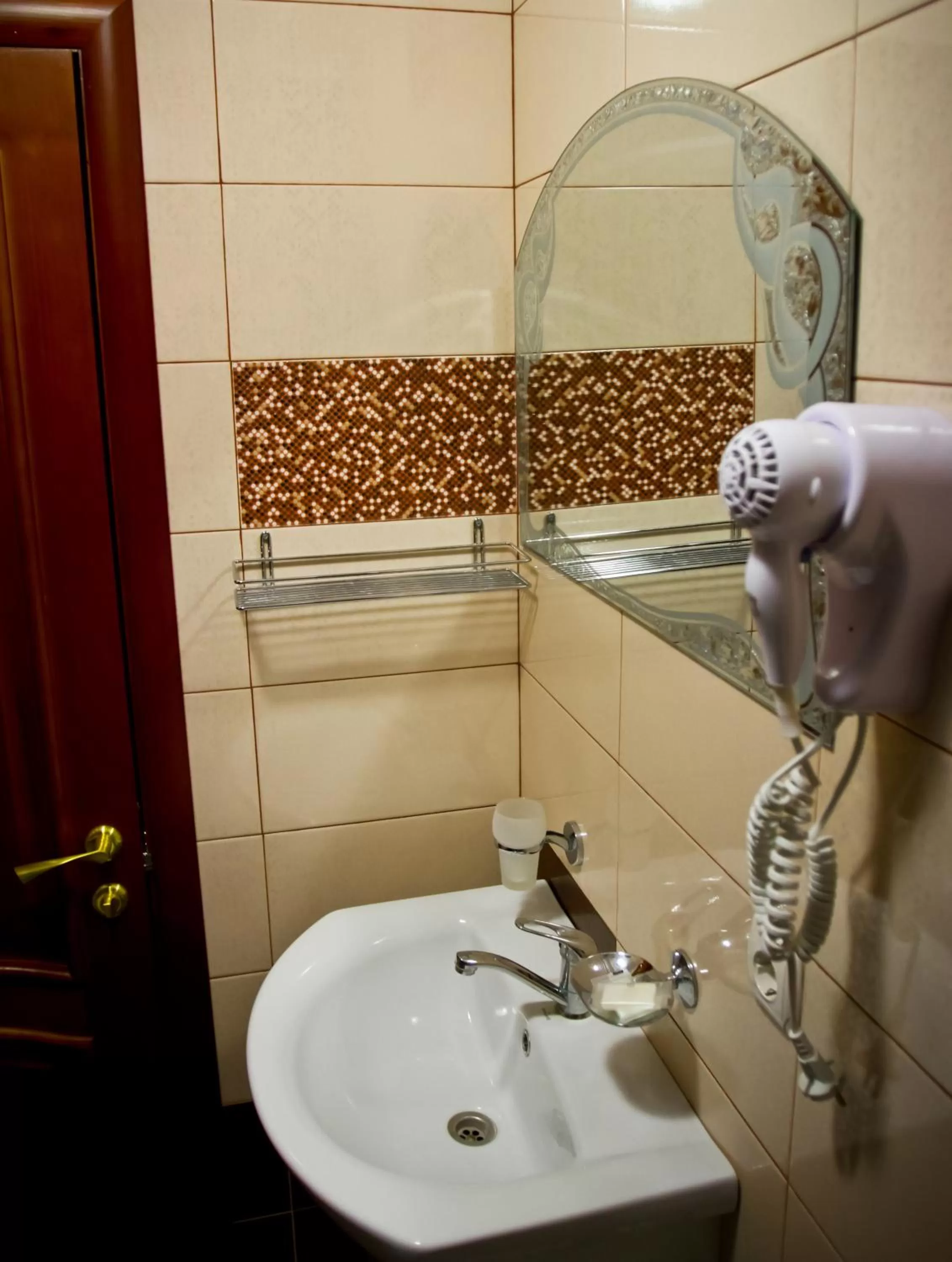 Shower in Motel Kurortnyy & SPA