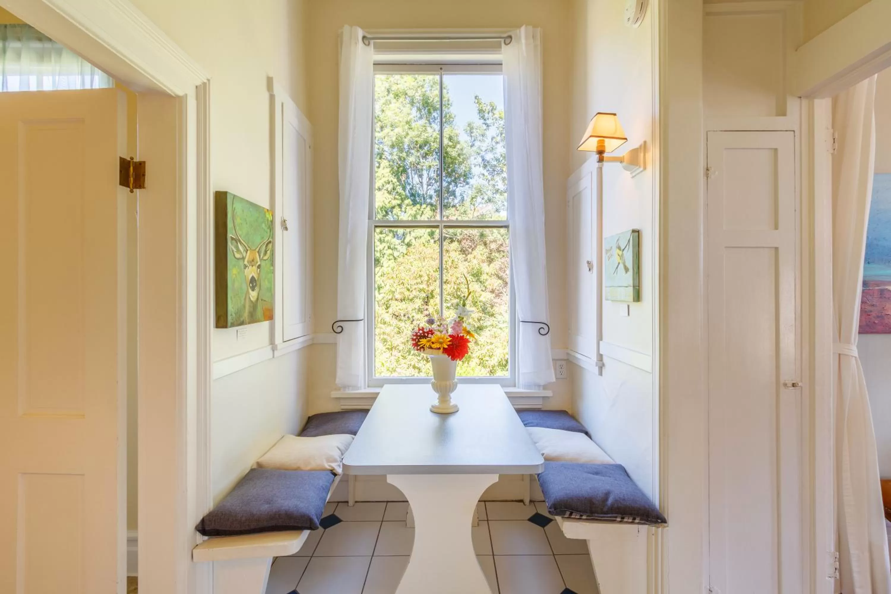 Kitchen or kitchenette in Fairholme Manor Inn