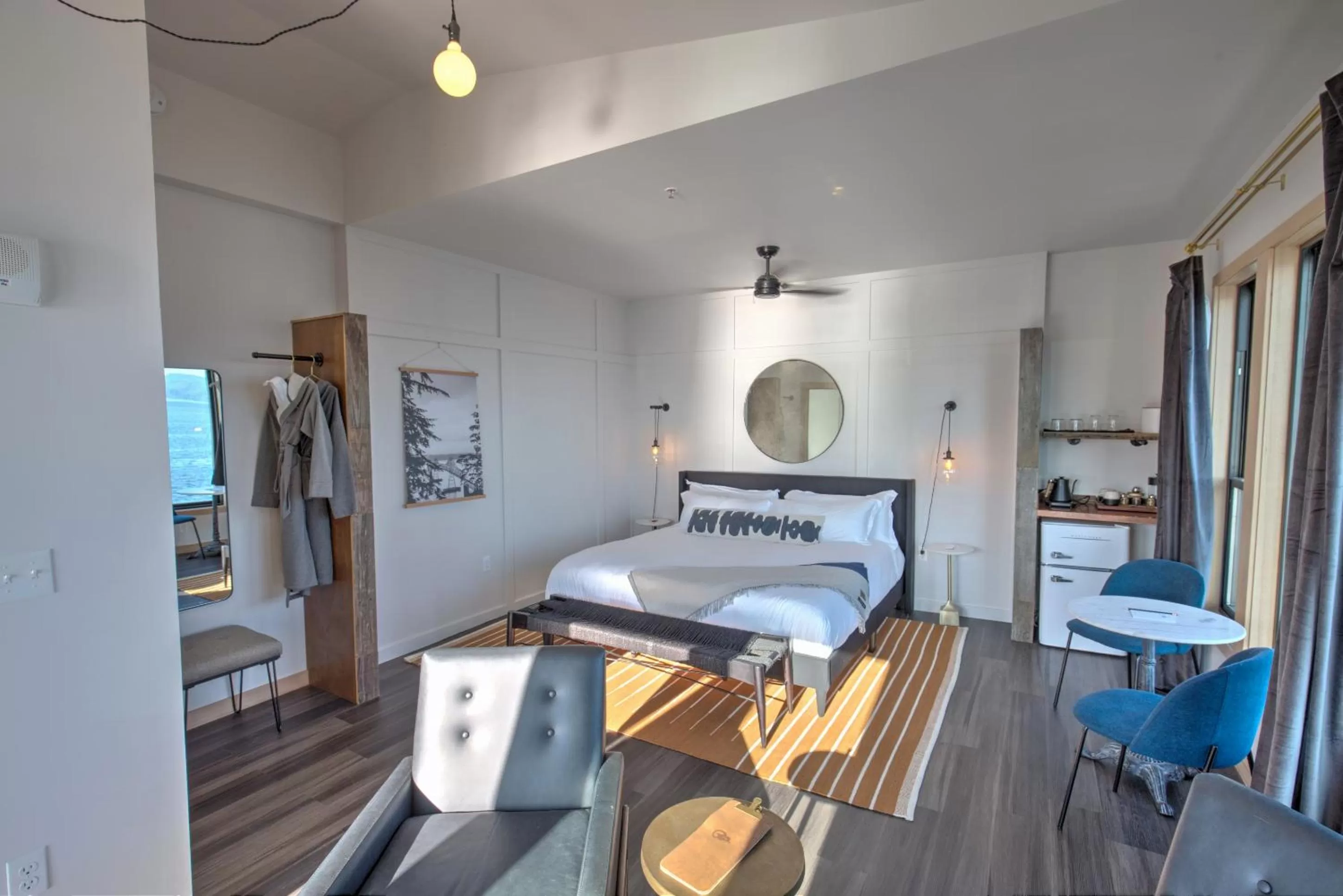 Bed in Bowline Hotel