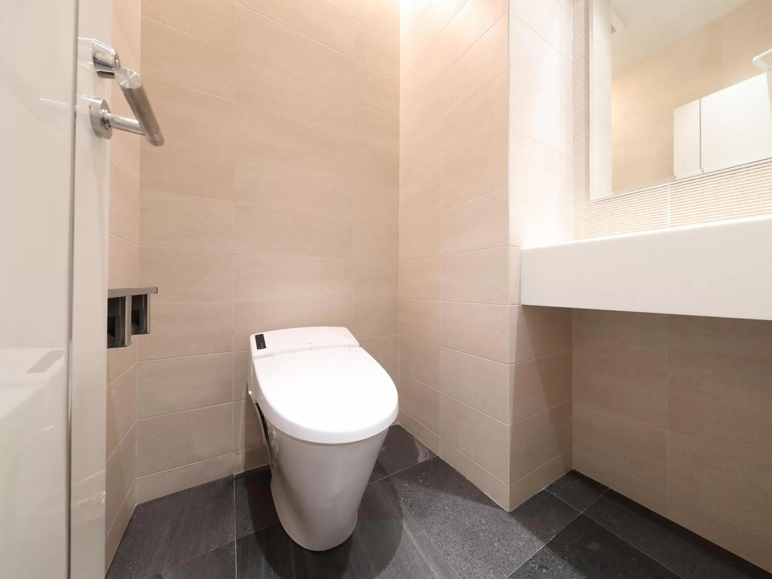 Area and facilities in Hotel Sakura Suite Osaka Juso