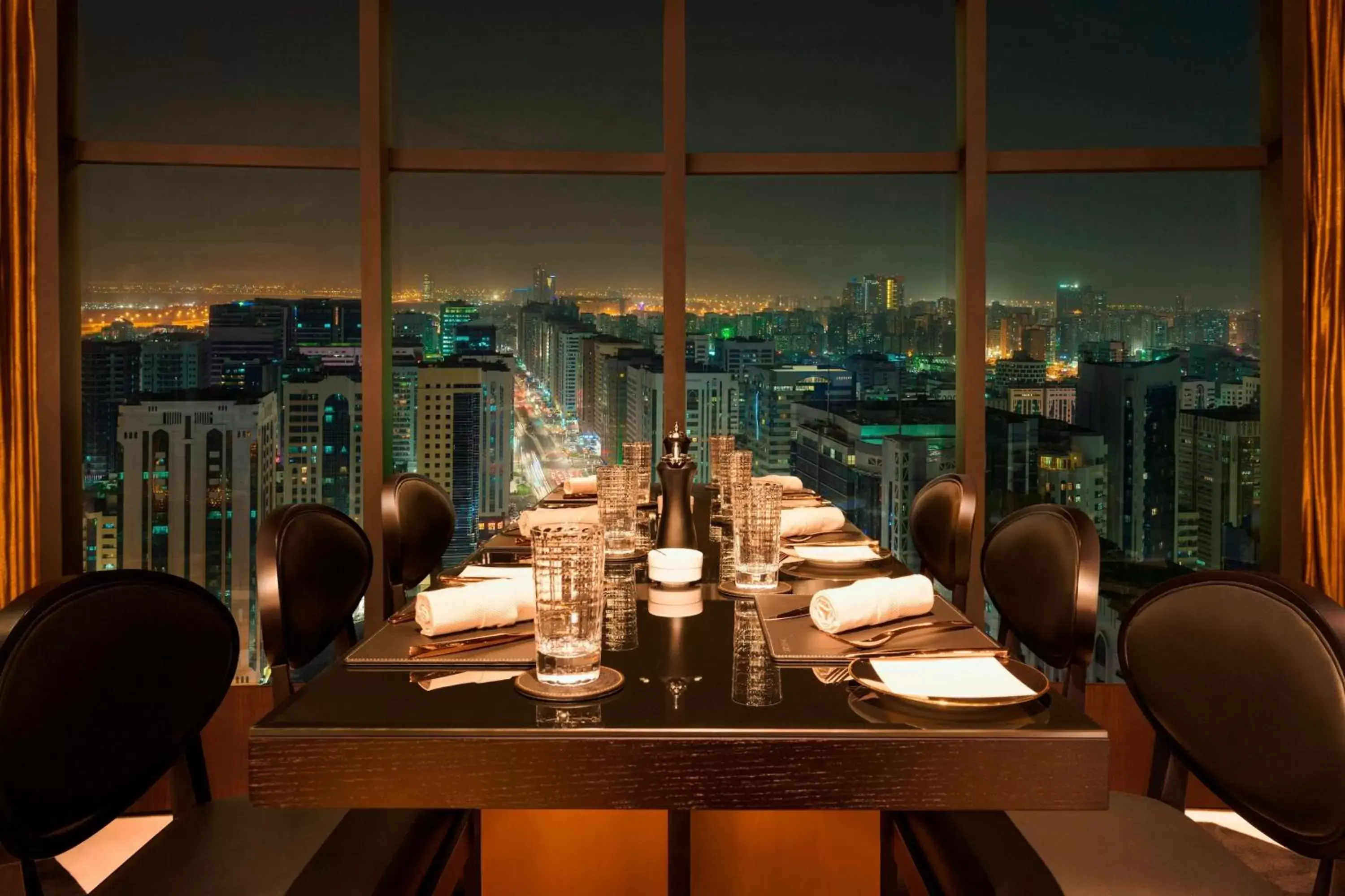 Restaurant/Places to Eat in Le Royal Meridien Abu Dhabi