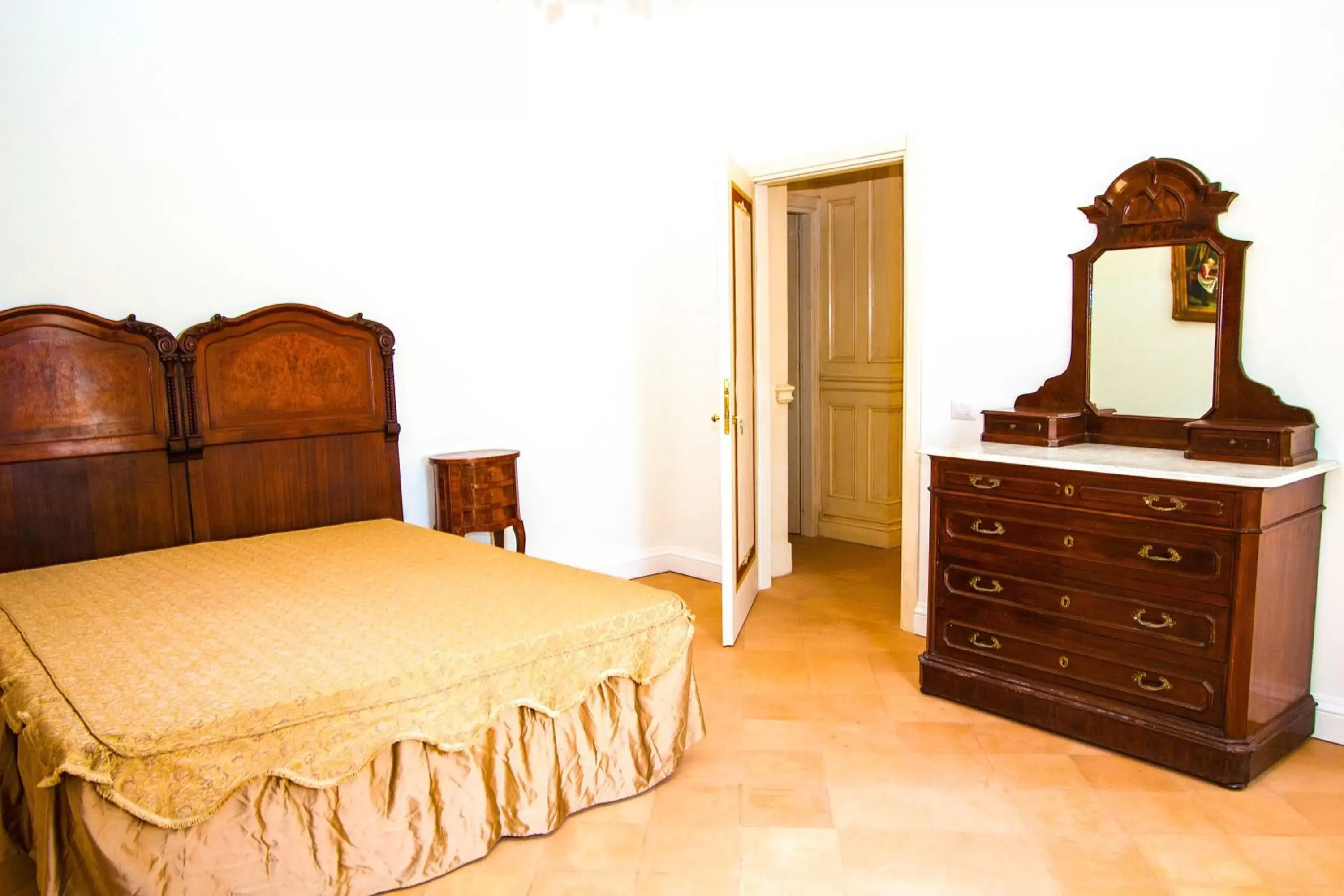 Bed in Villa Strampelli