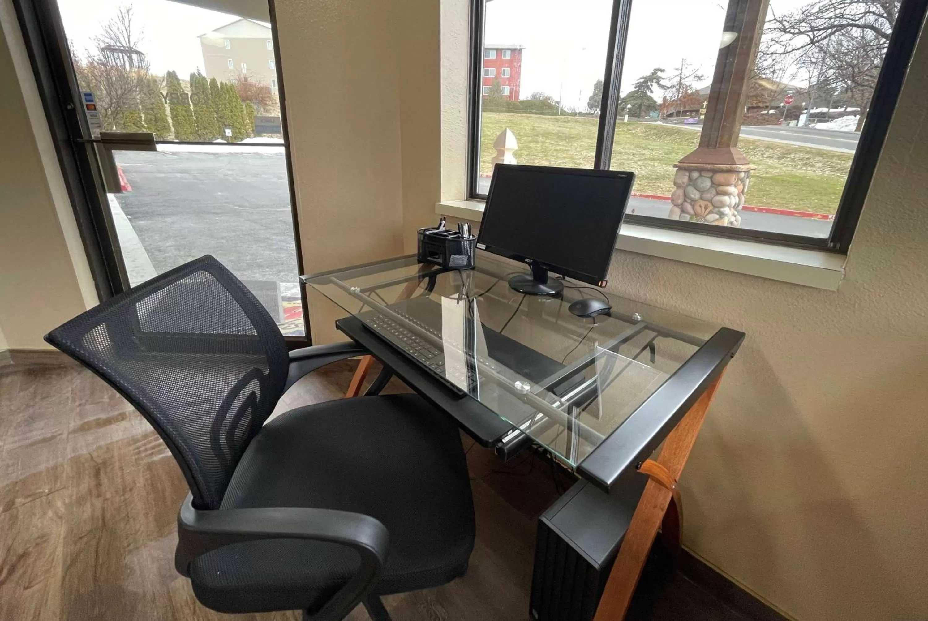 Business facilities in FairBridge Inn & Suites Moscow - Pullman