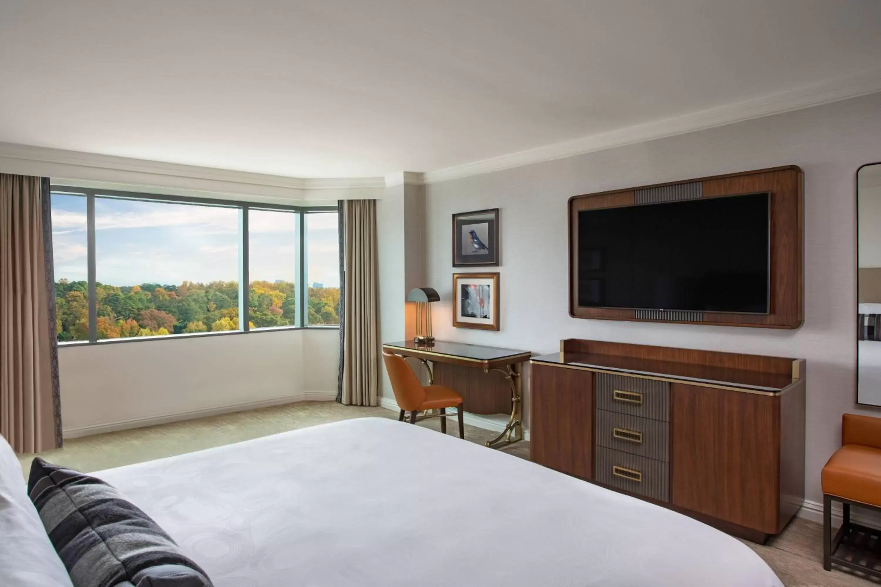 Photo of the whole room, TV/Entertainment Center in JW Marriott Atlanta Buckhead