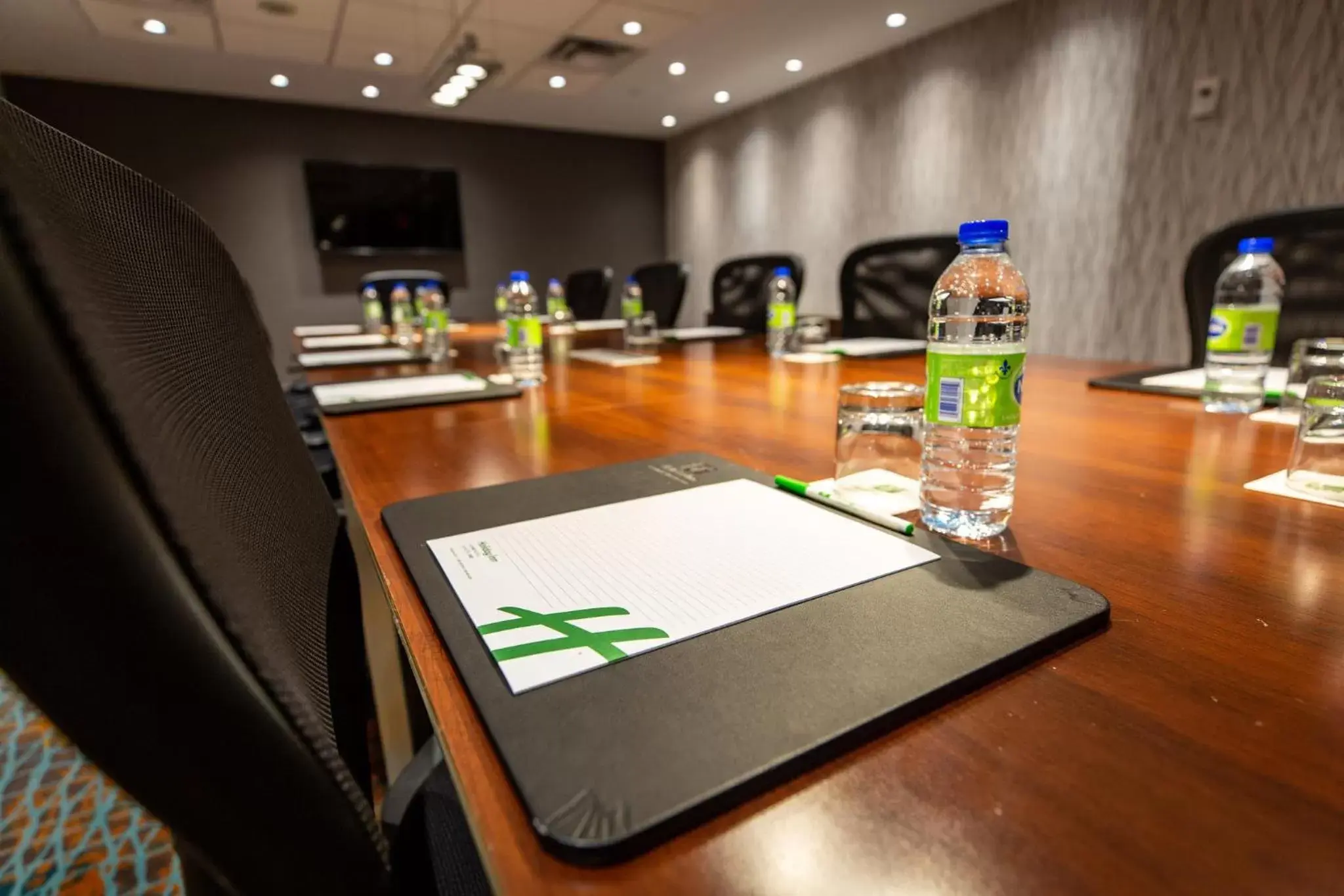 Meeting/conference room, Business Area/Conference Room in Holiday Inn Toronto Downtown Centre, an IHG Hotel