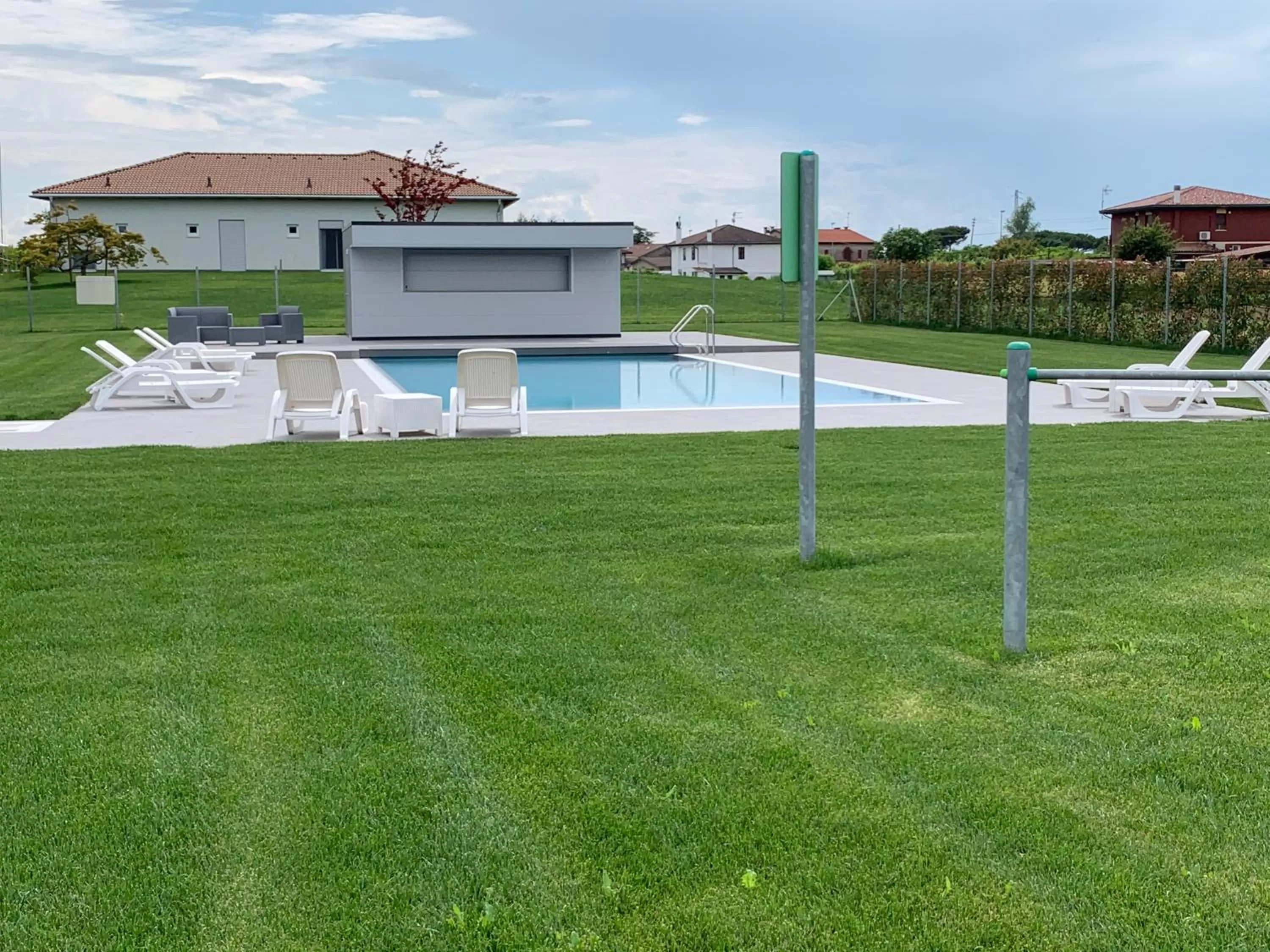 Swimming pool in Country House Campofiore