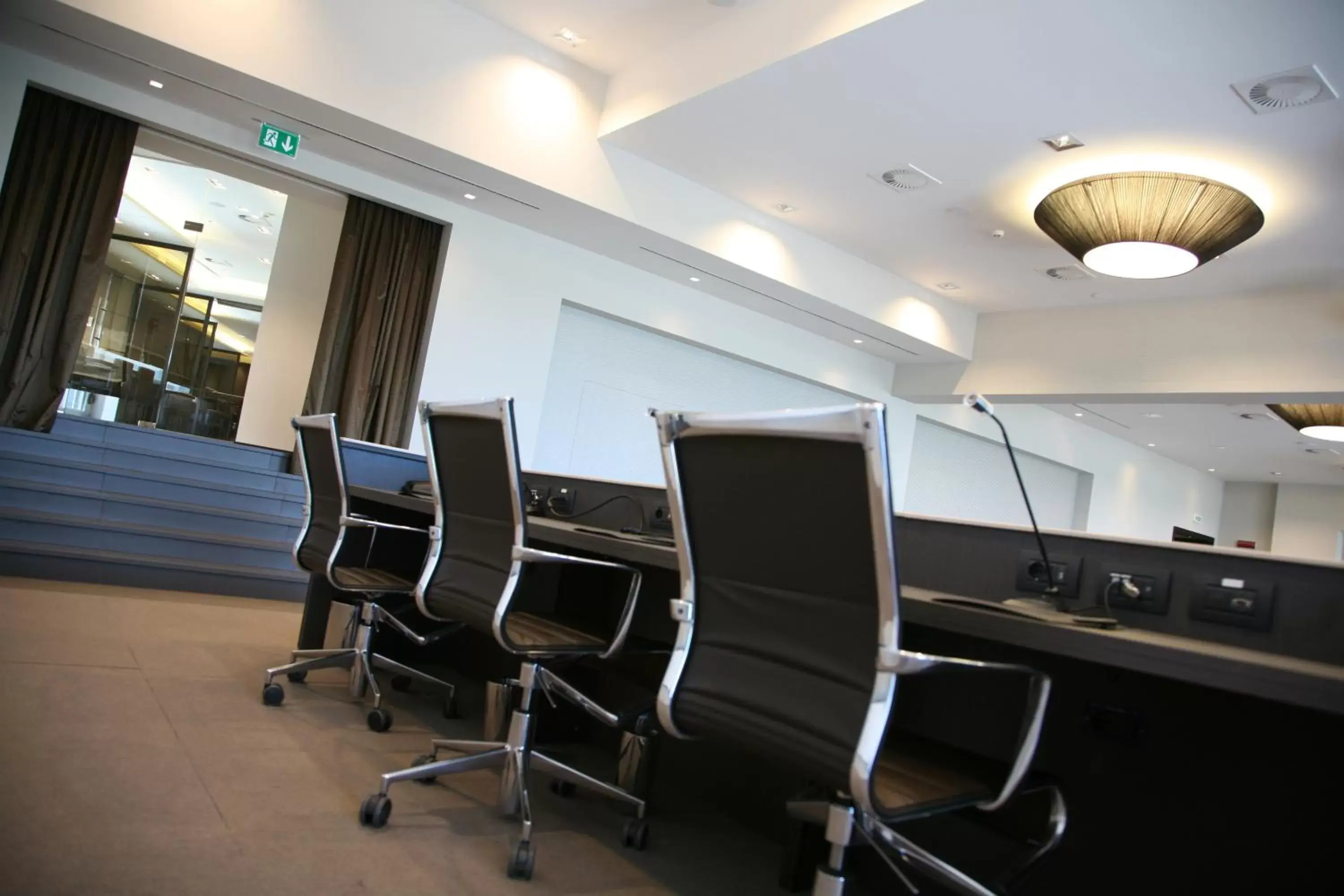 Business facilities in Ego Hotel