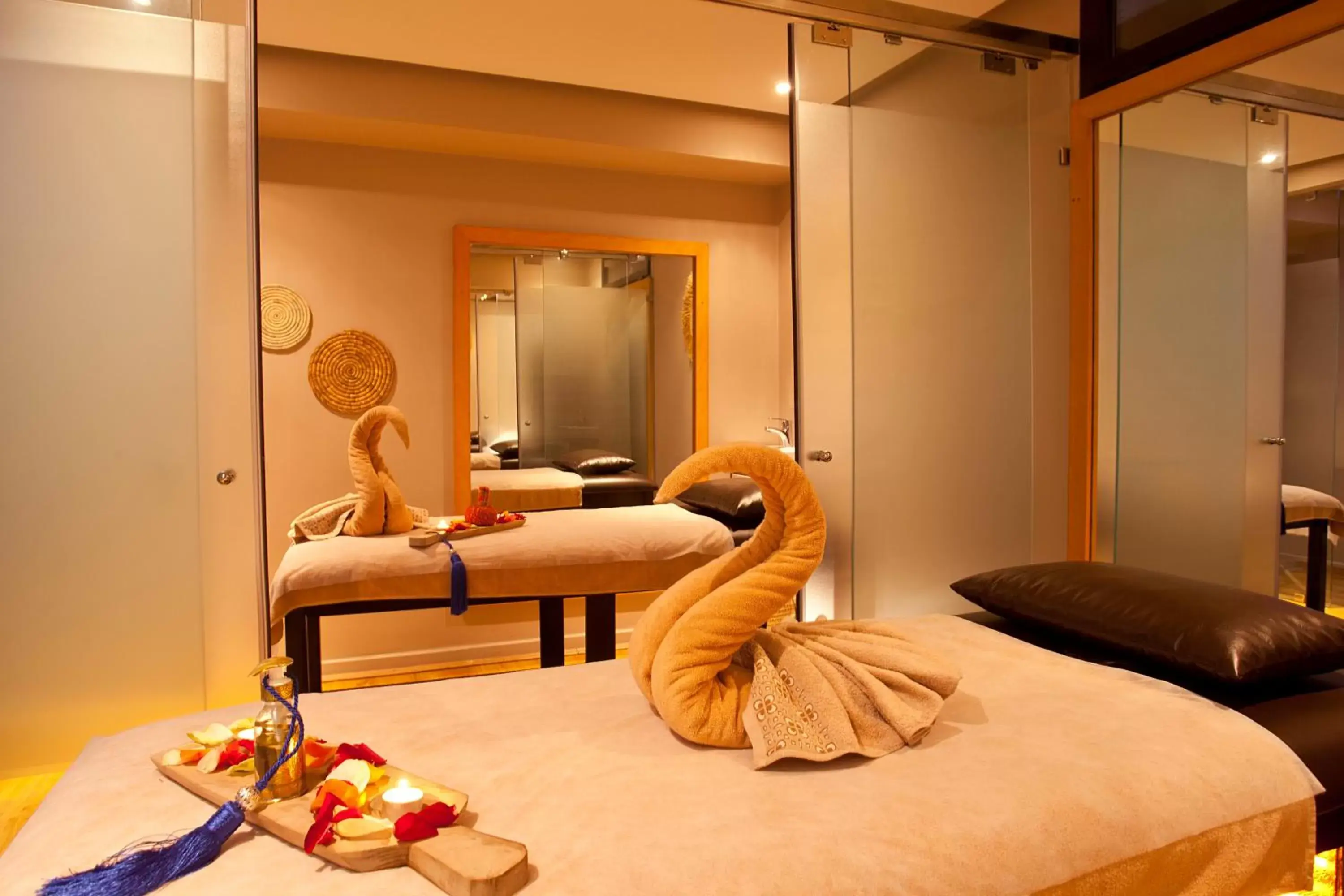 Massage, Bed in Amani Hotel Suites & Spa