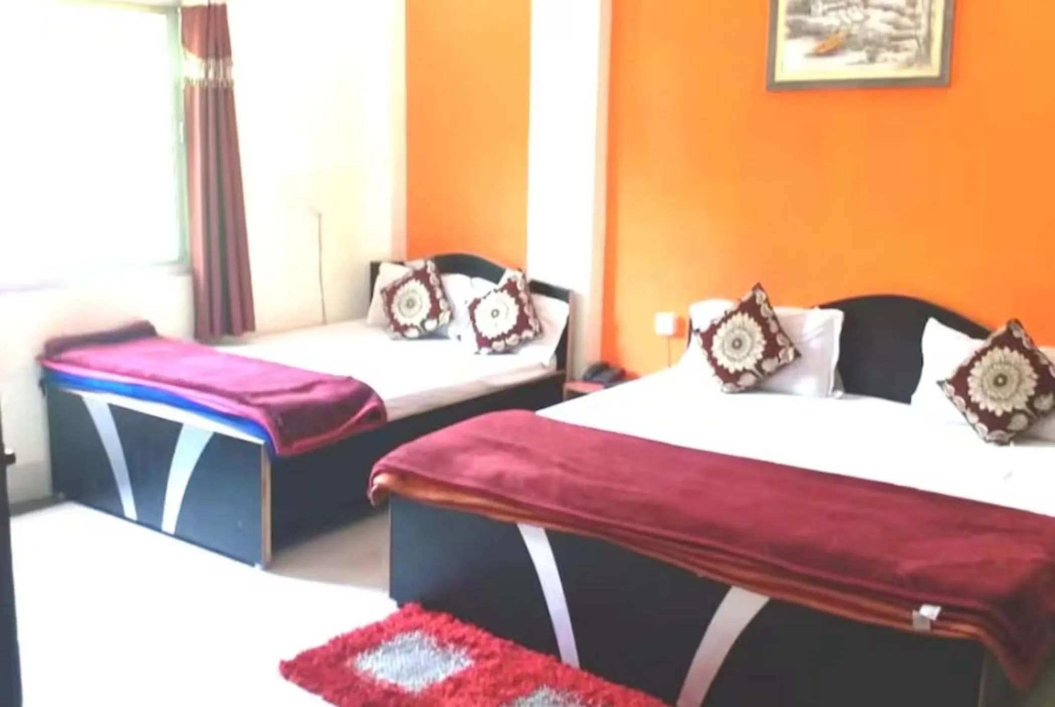 Bed in Goroomgo New Ashiyana Palace Varanasi