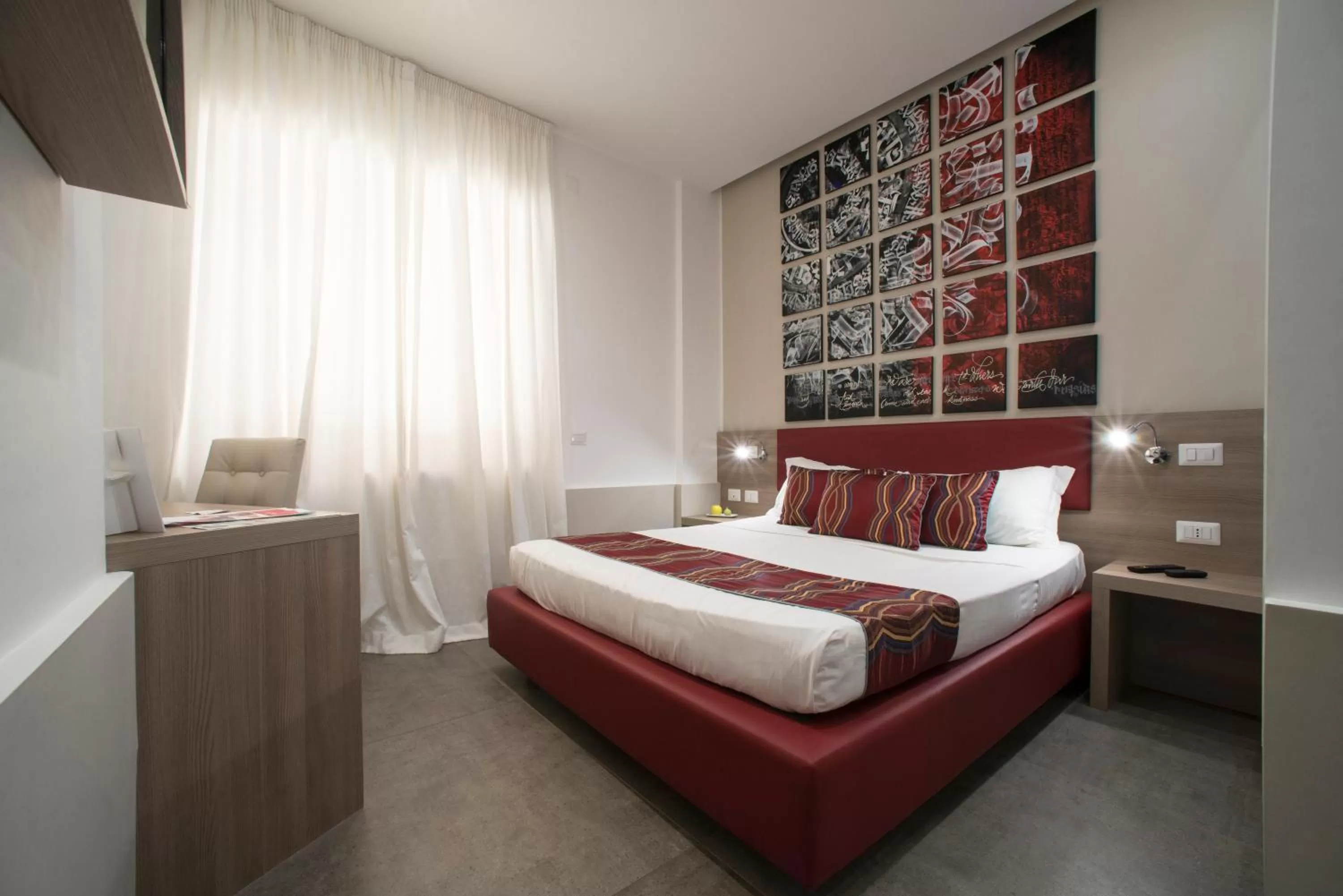 Bed in Regina Margherita Suite