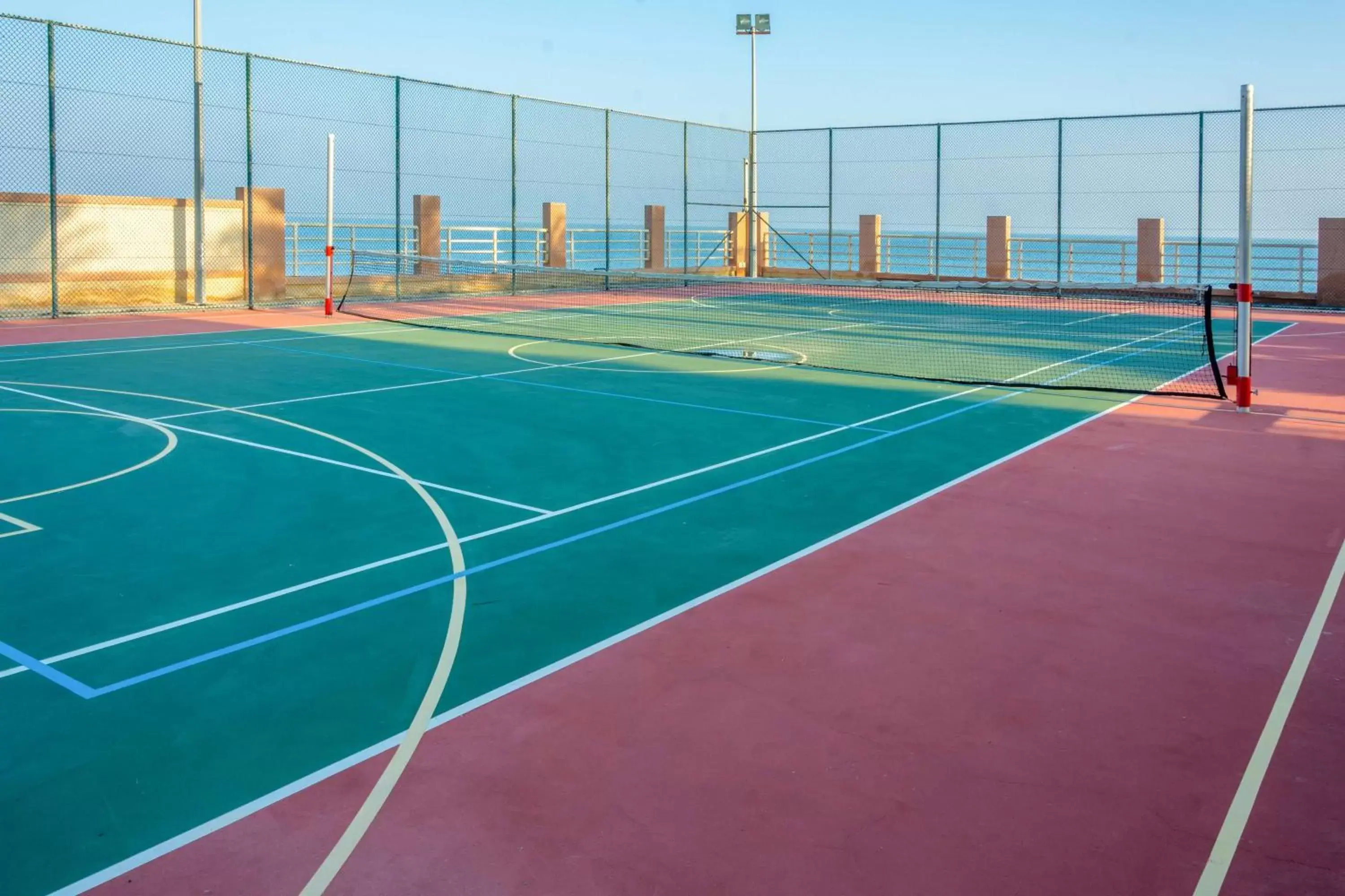 Tennis court, Tennis/Squash in Radisson Blu Hotel Sohar