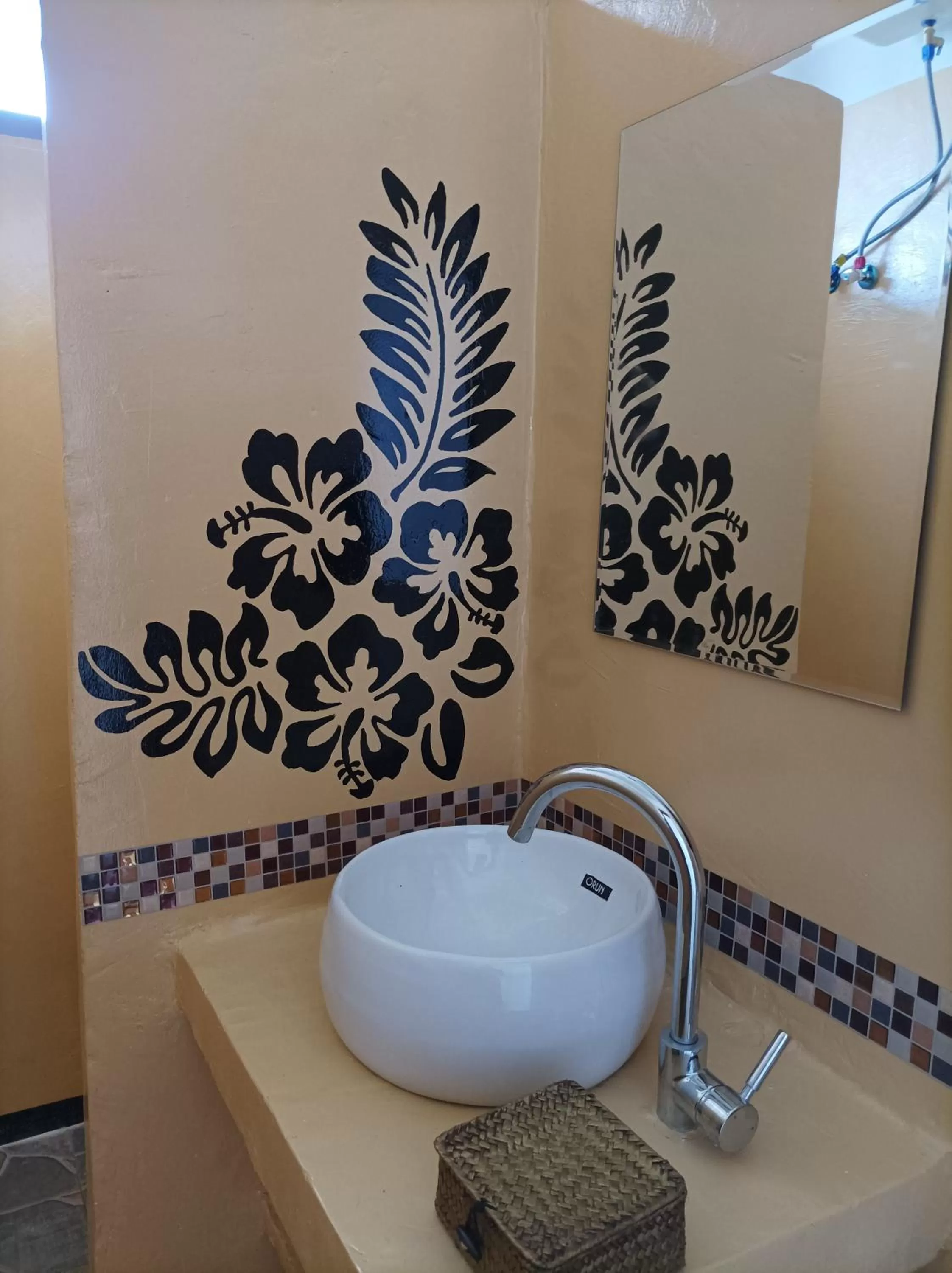 Bathroom in Zanzicrown