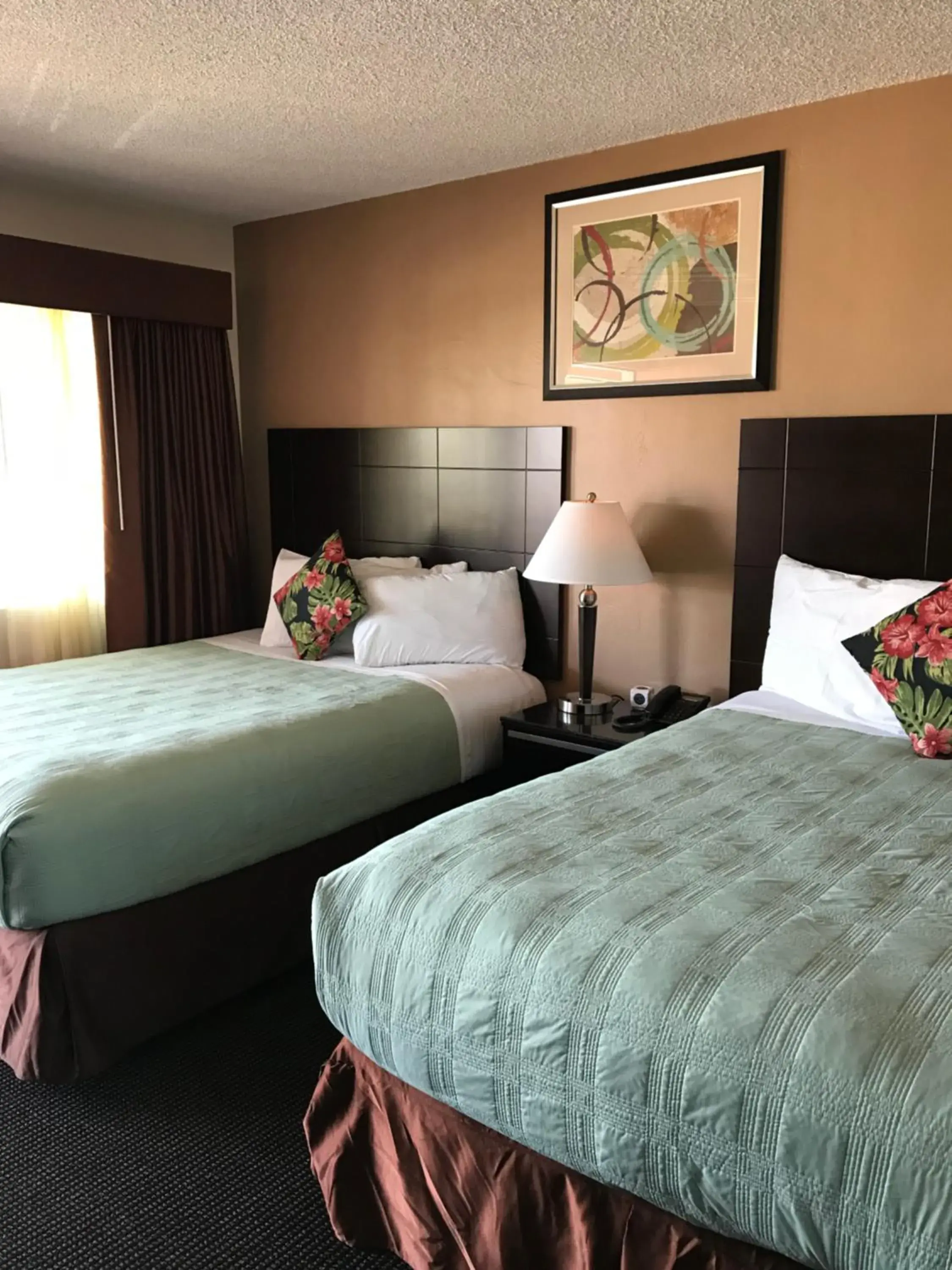 Bedroom, Bed in Morro Crest Inn