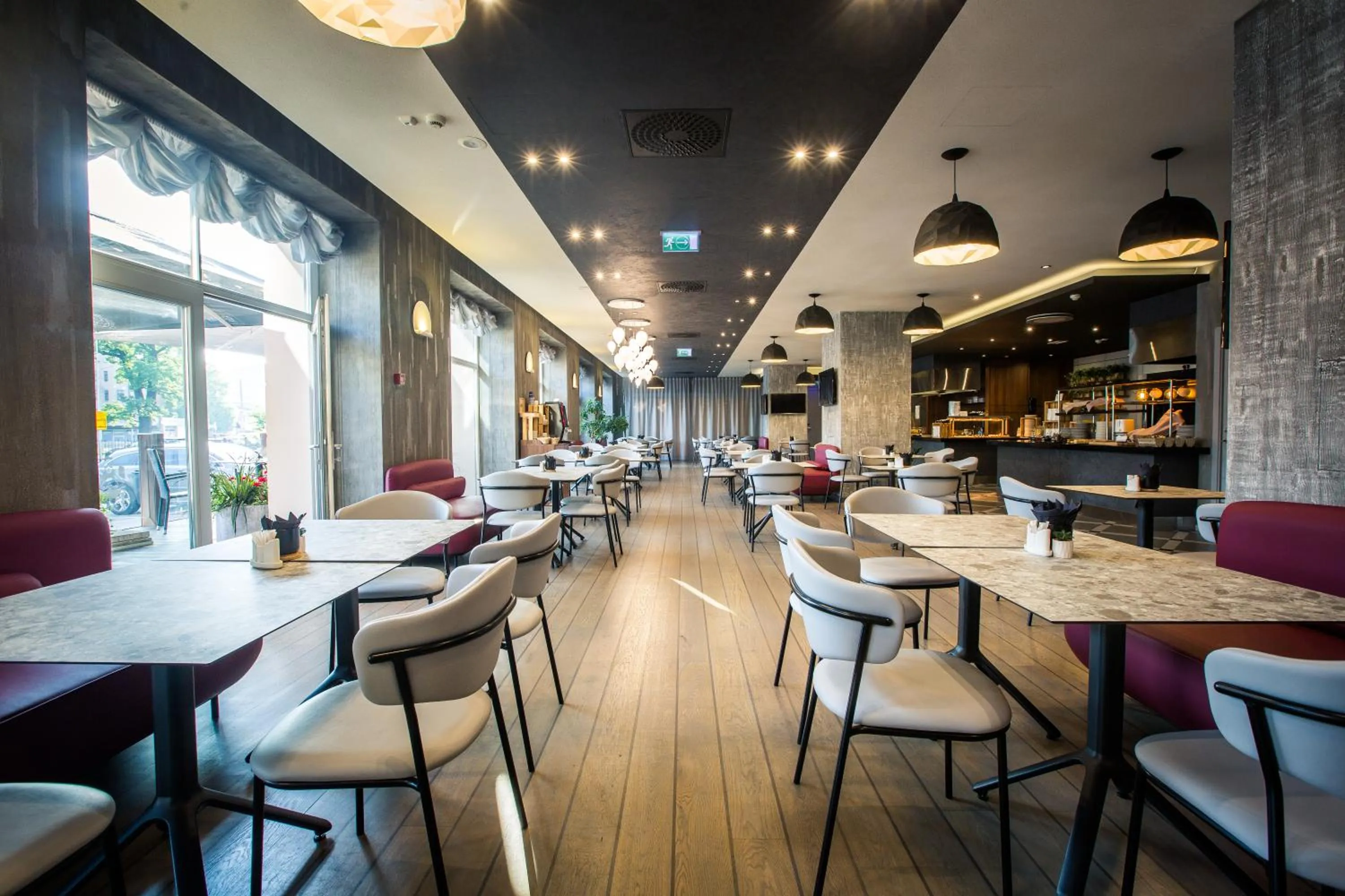 Restaurant/places to eat in Mercure Riga Centre