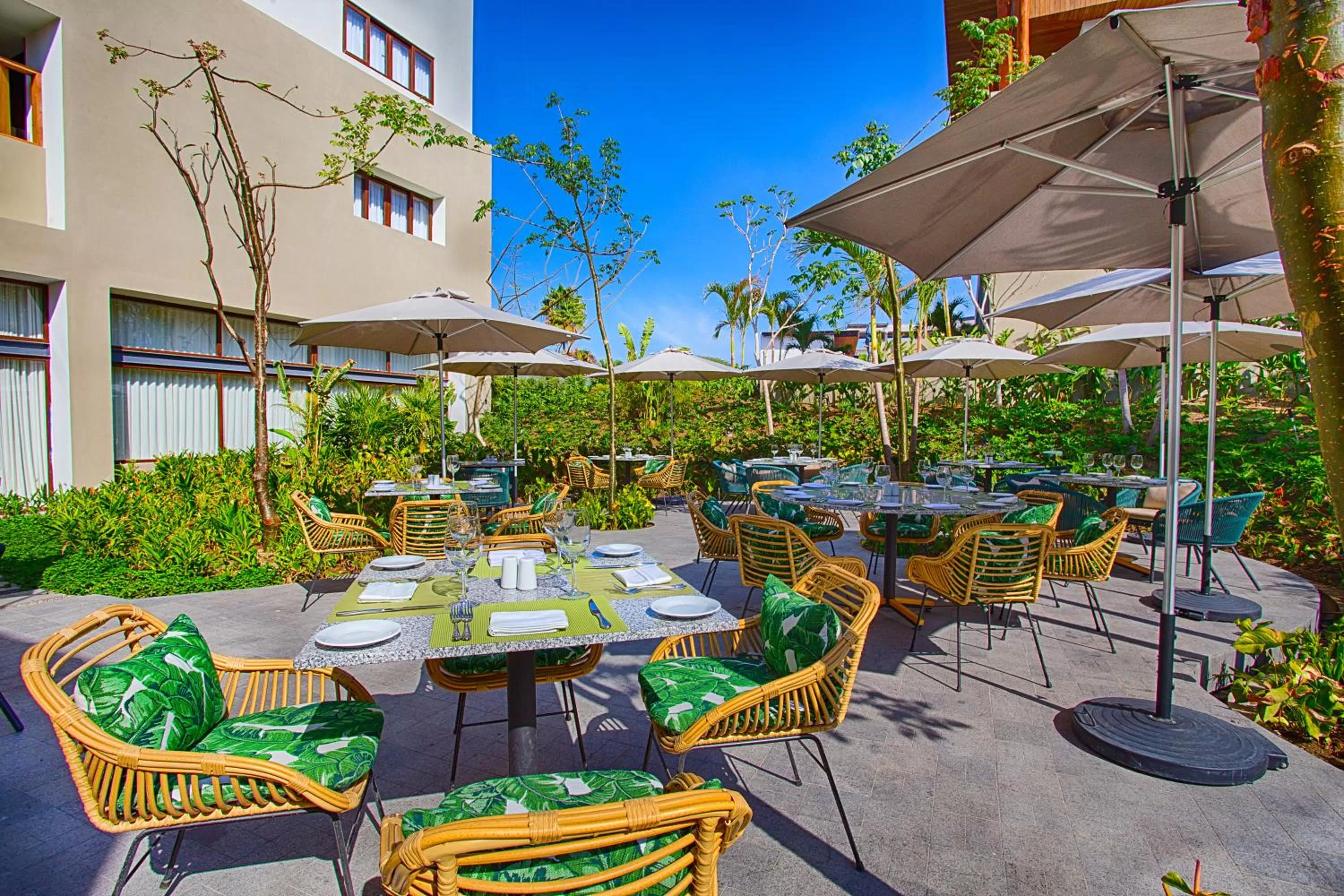 Restaurant/places to eat in Armony Marival Resort & Spa Punta de Mita - MGallery collection