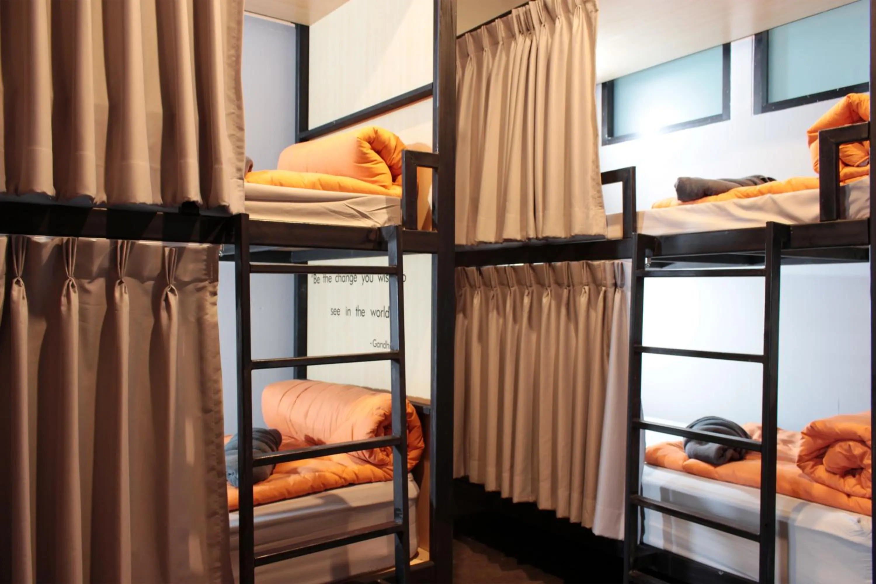 bunk bed, Bed in Picnic Hotel Bangkok - Rang Nam