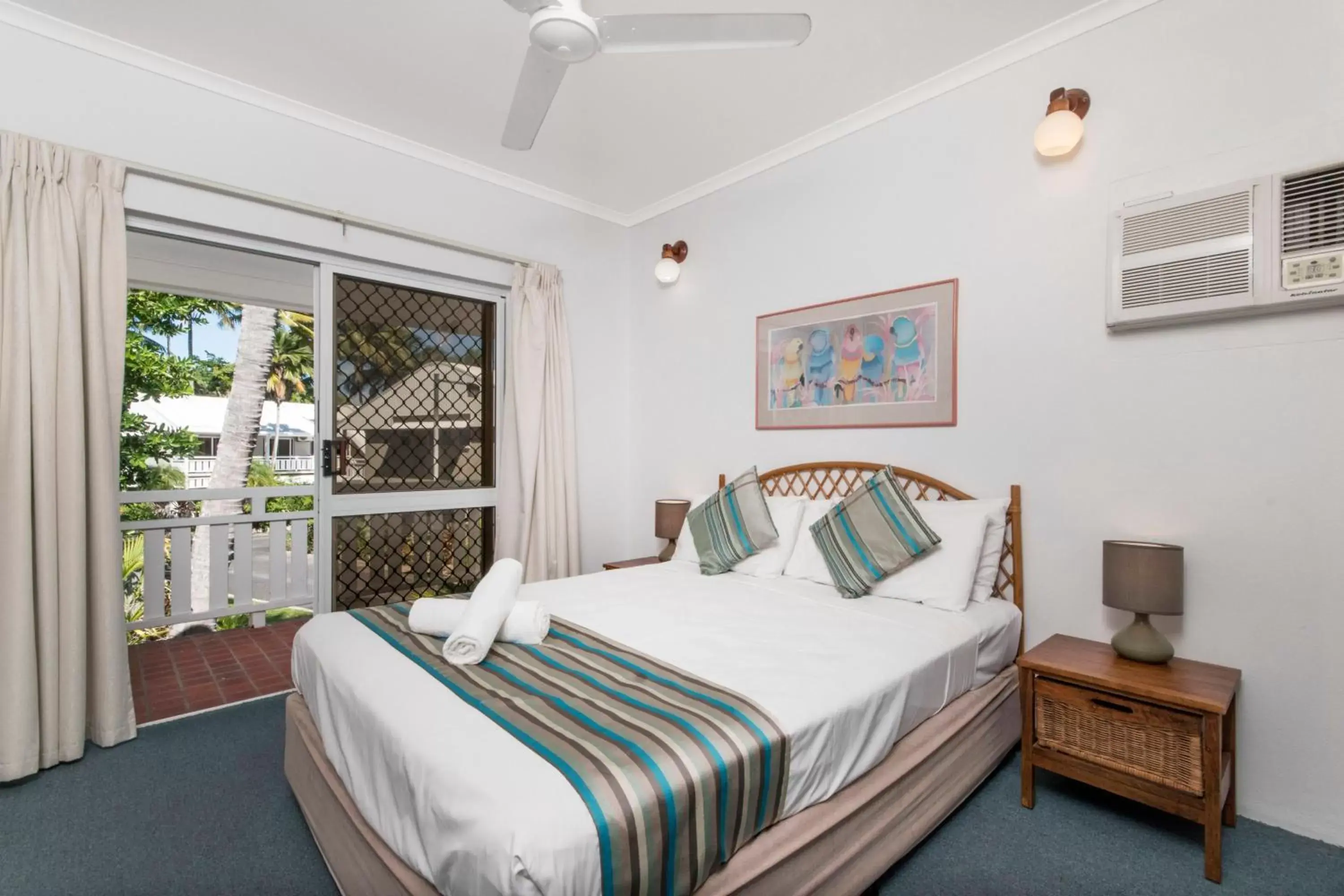 Bedroom, Bed in Nimrod Resort Apartments