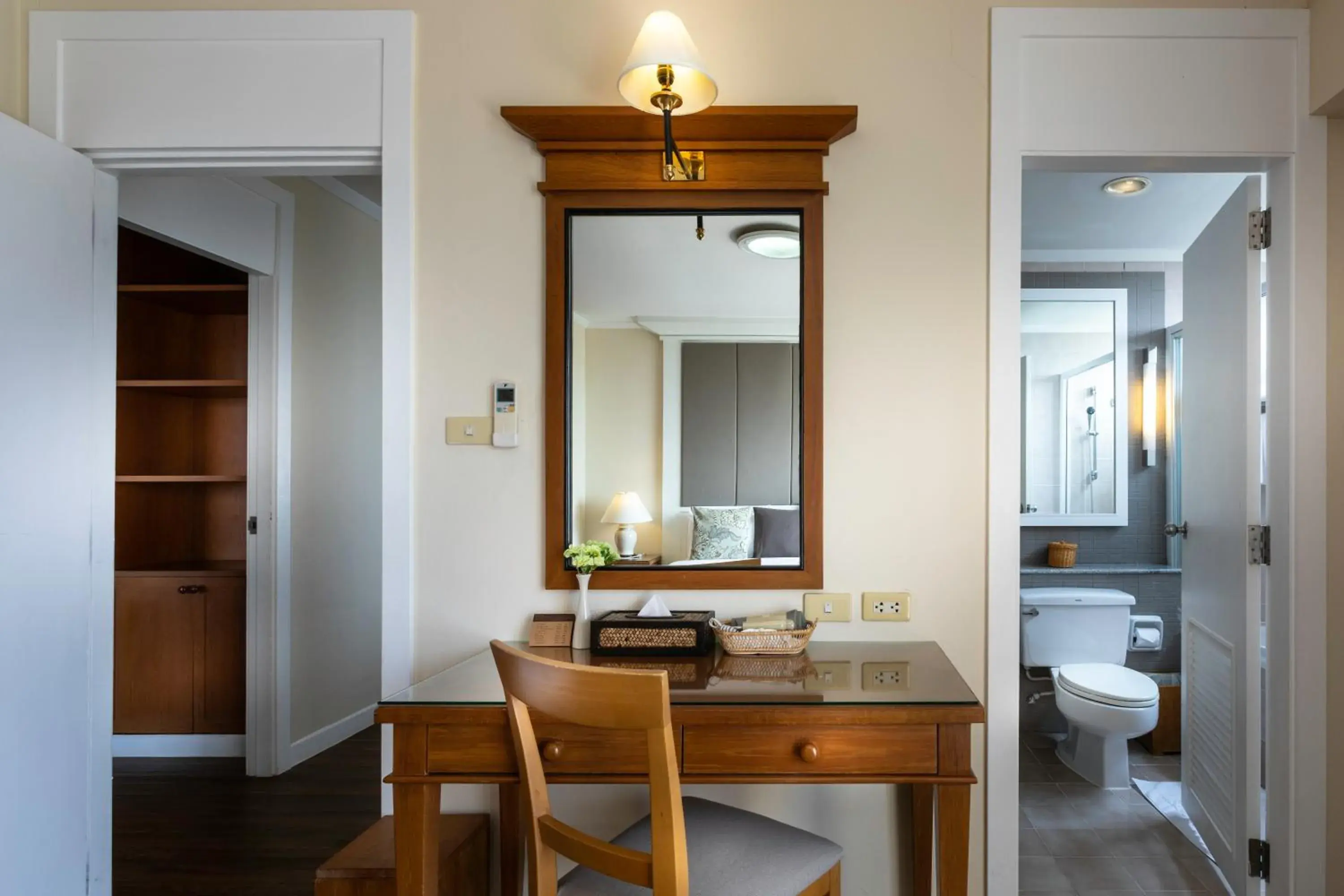 Bathroom, Dining Area in Kantary Bay Hotel Rayong