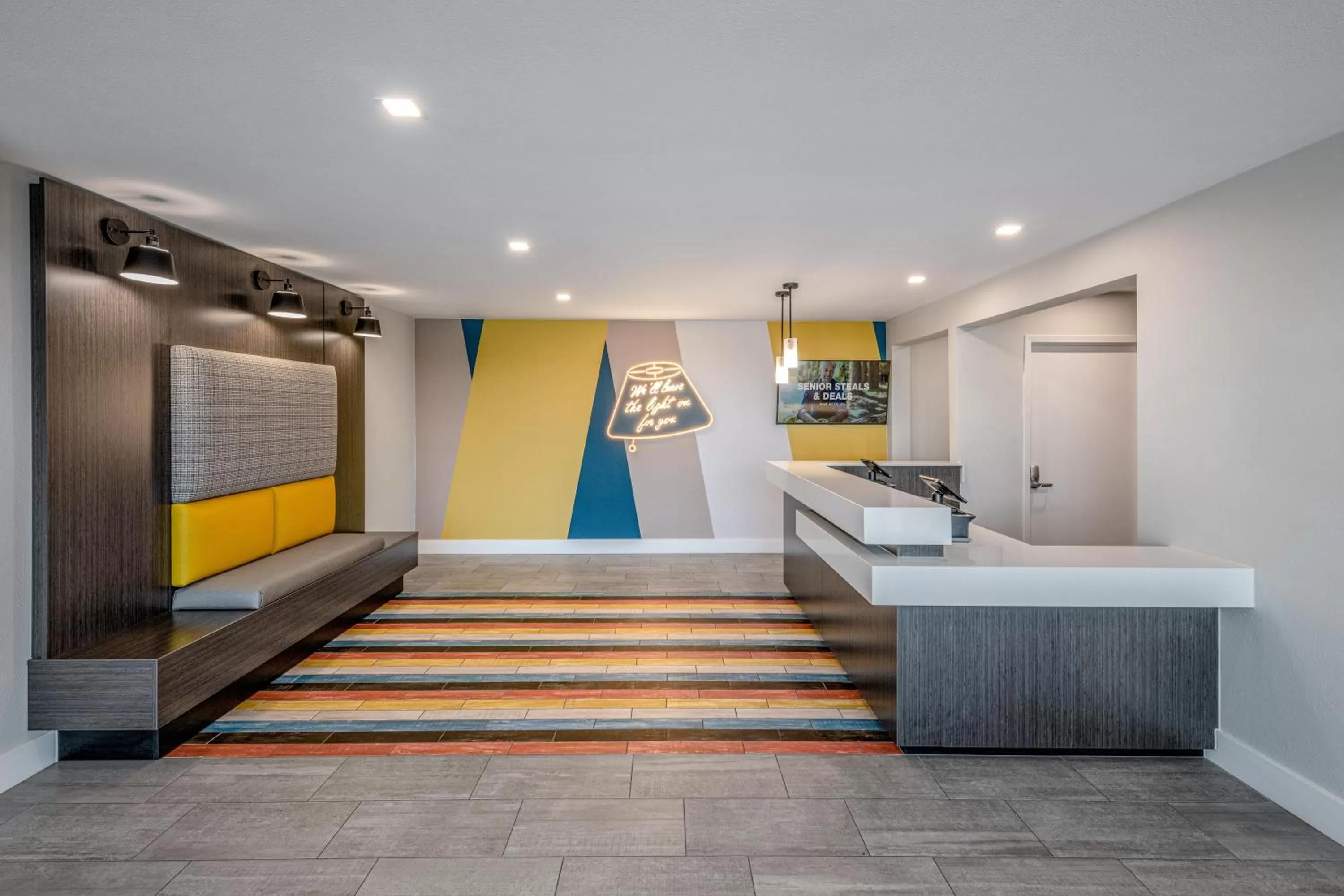 Lobby or reception in Motel 6-Euless, TX - Dallas