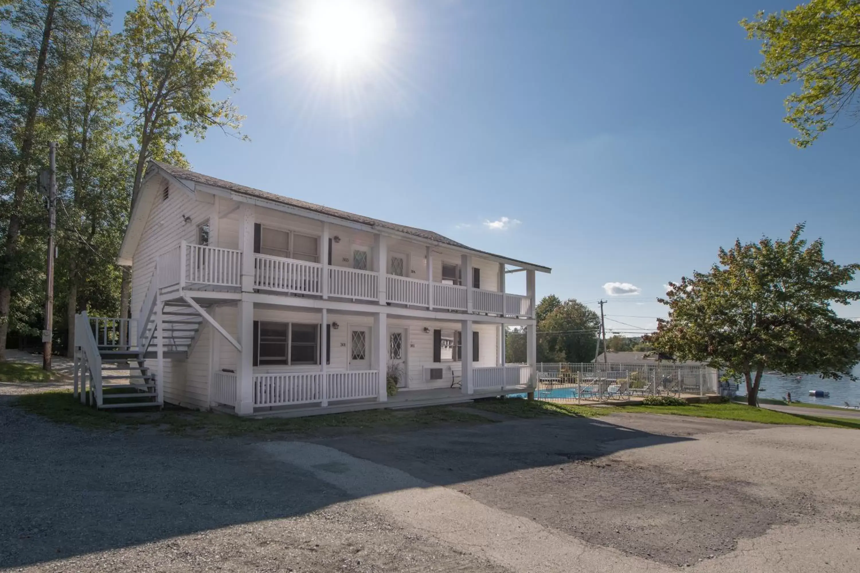 Property Building in Lake Bomoseen Lodge