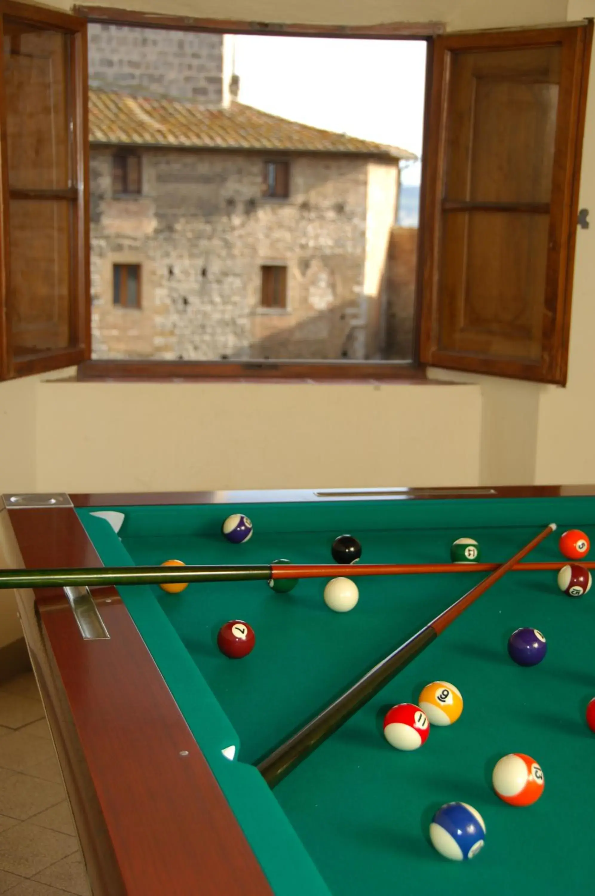 Billiard, Billiards in Leon Bianco