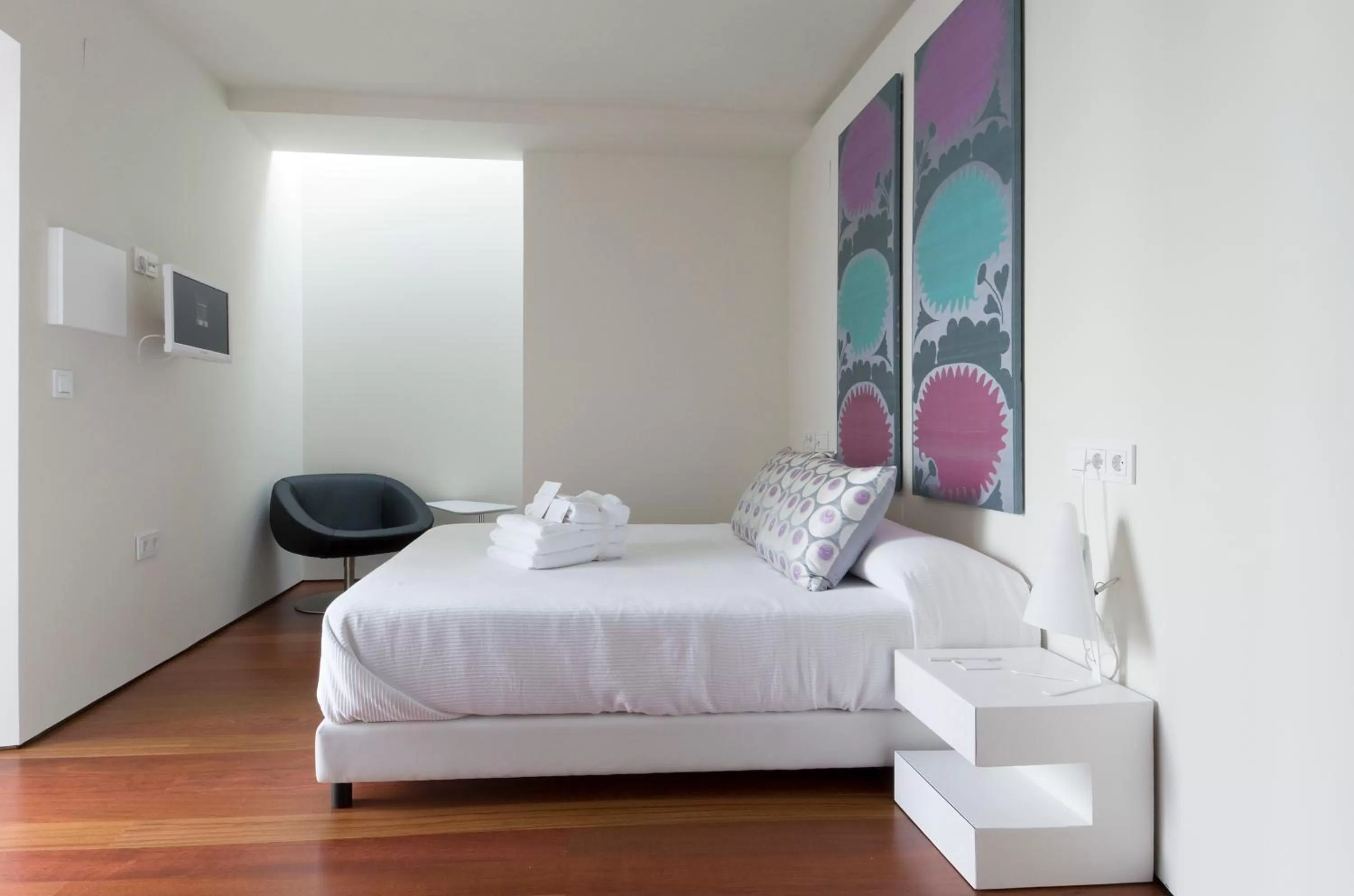 Photo of the whole room, Bed in Hotel Viento10