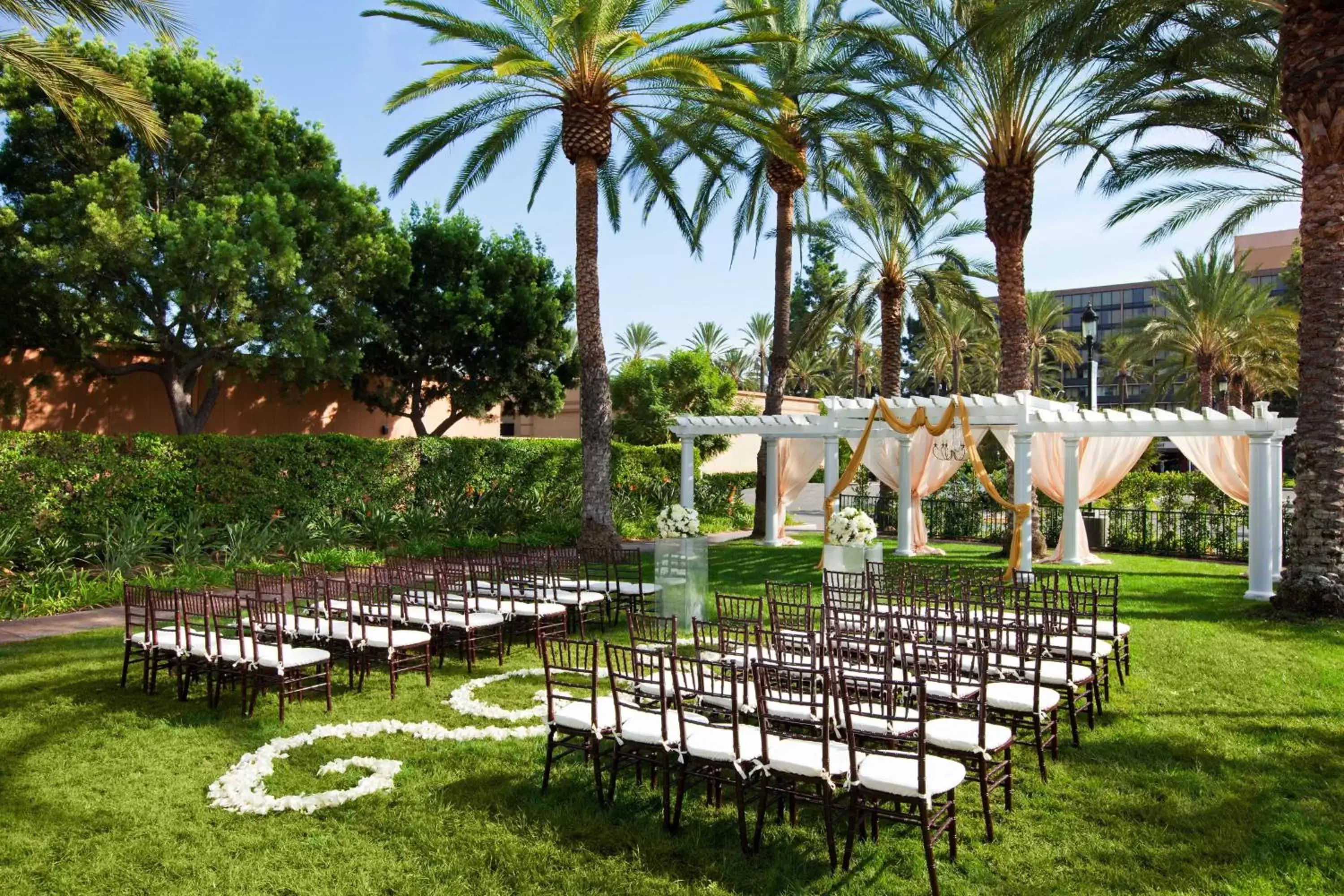 Spa and wellness centre/facilities, Banquet Facilities in Sheraton Park Hotel at the Anaheim Resort