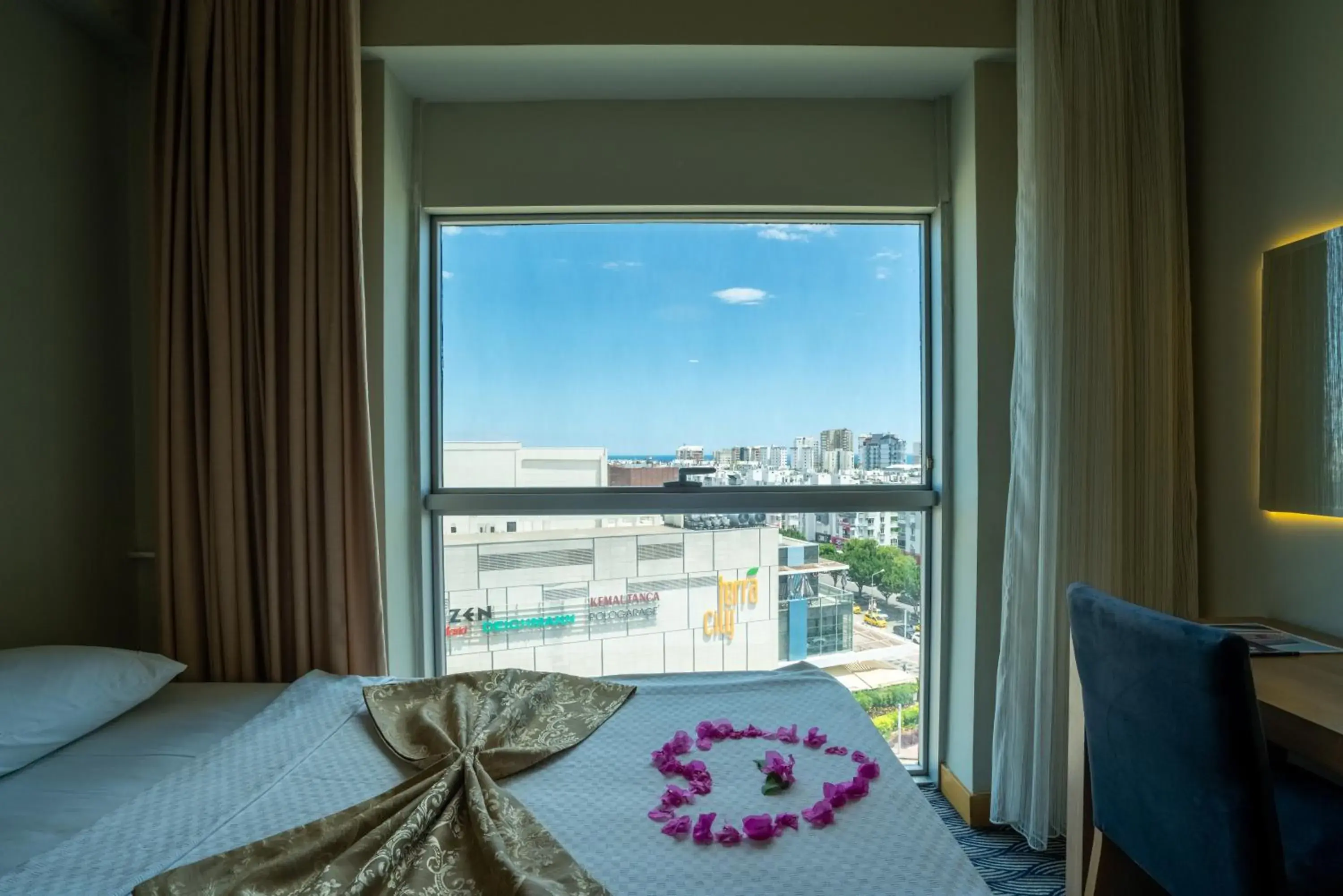 View (from property/room), Bed in City Live Hotel
