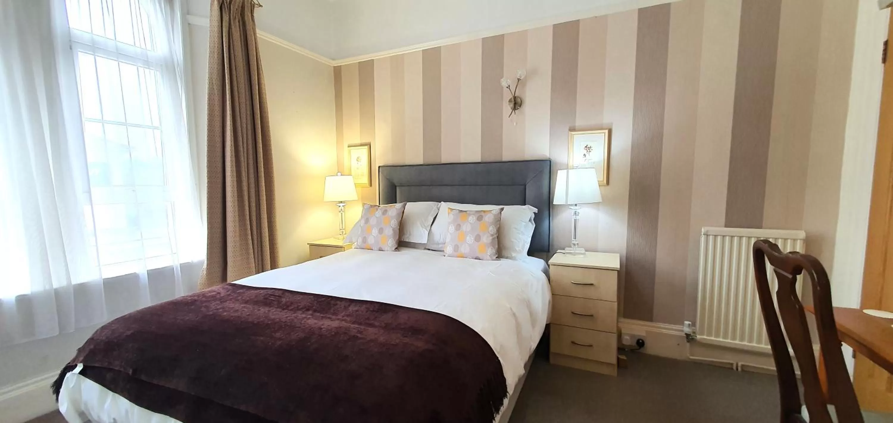 Bed in Marmalade Bed & Breakfast