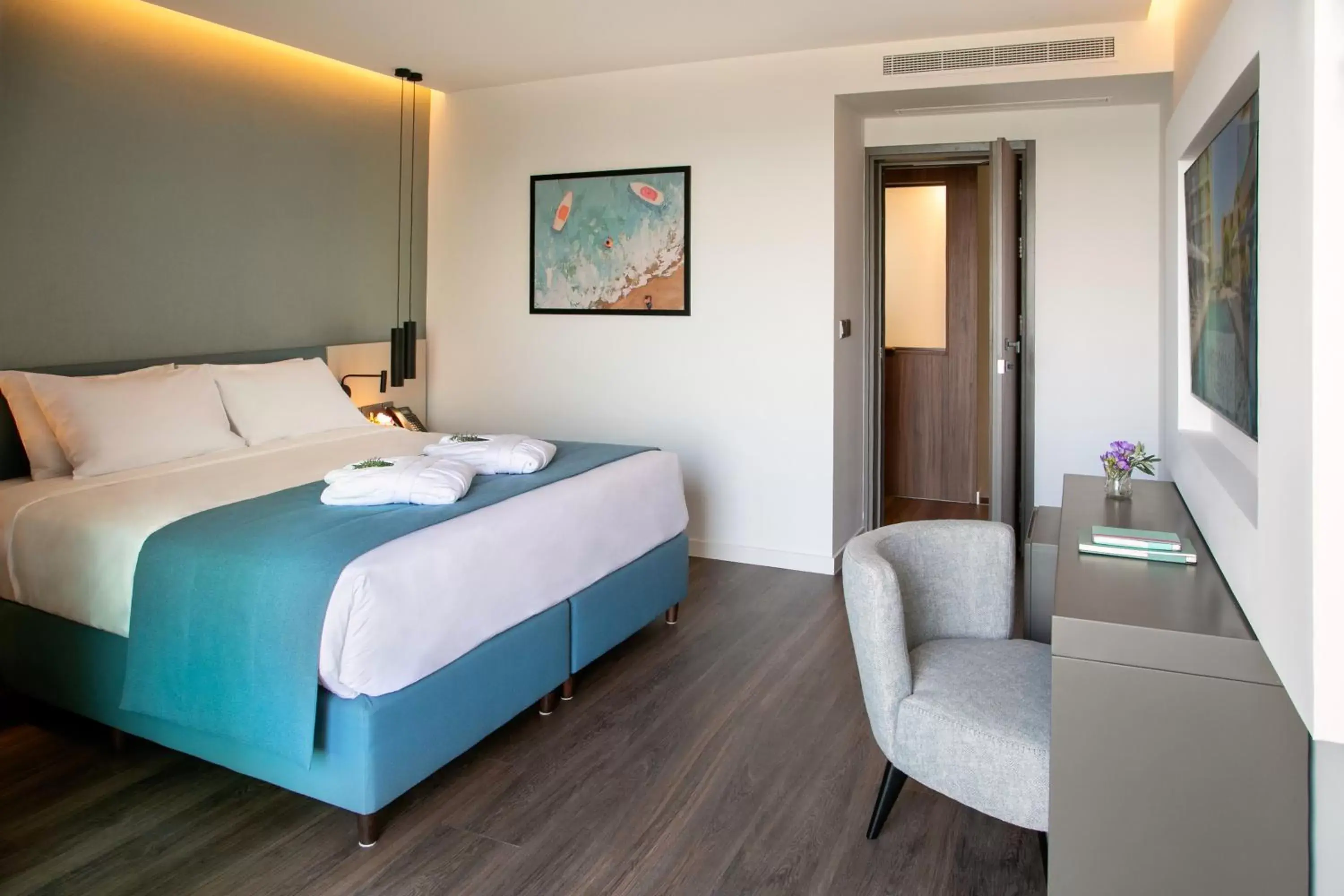 Bed in Mercure Larnaca Beach Resort