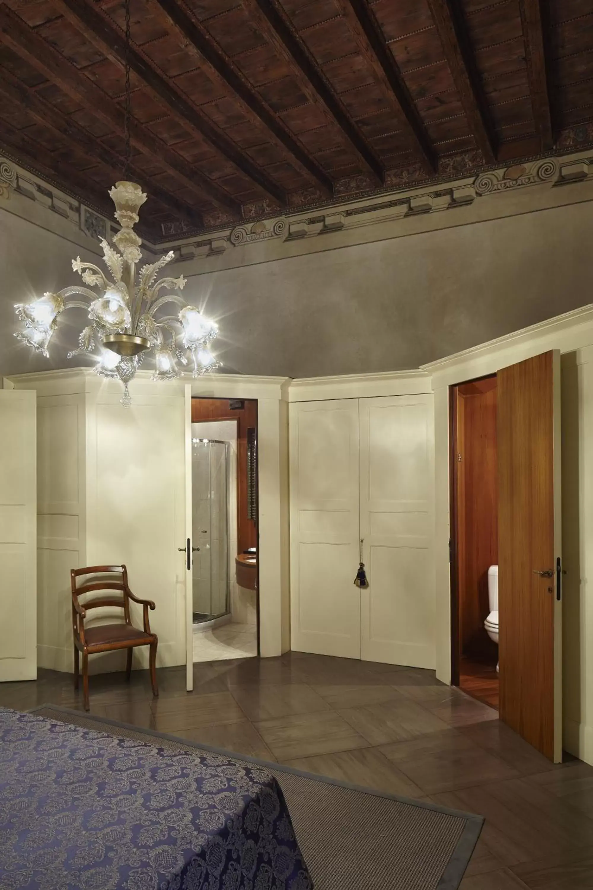 Bathroom in Albergo Cappello