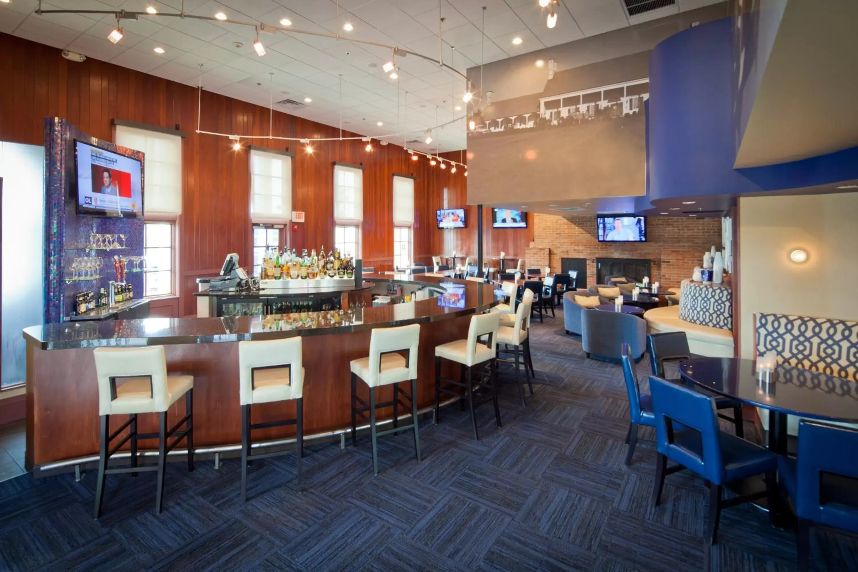 Lounge or bar, Restaurant/Places to Eat in Nationwide Hotel and Conference Center