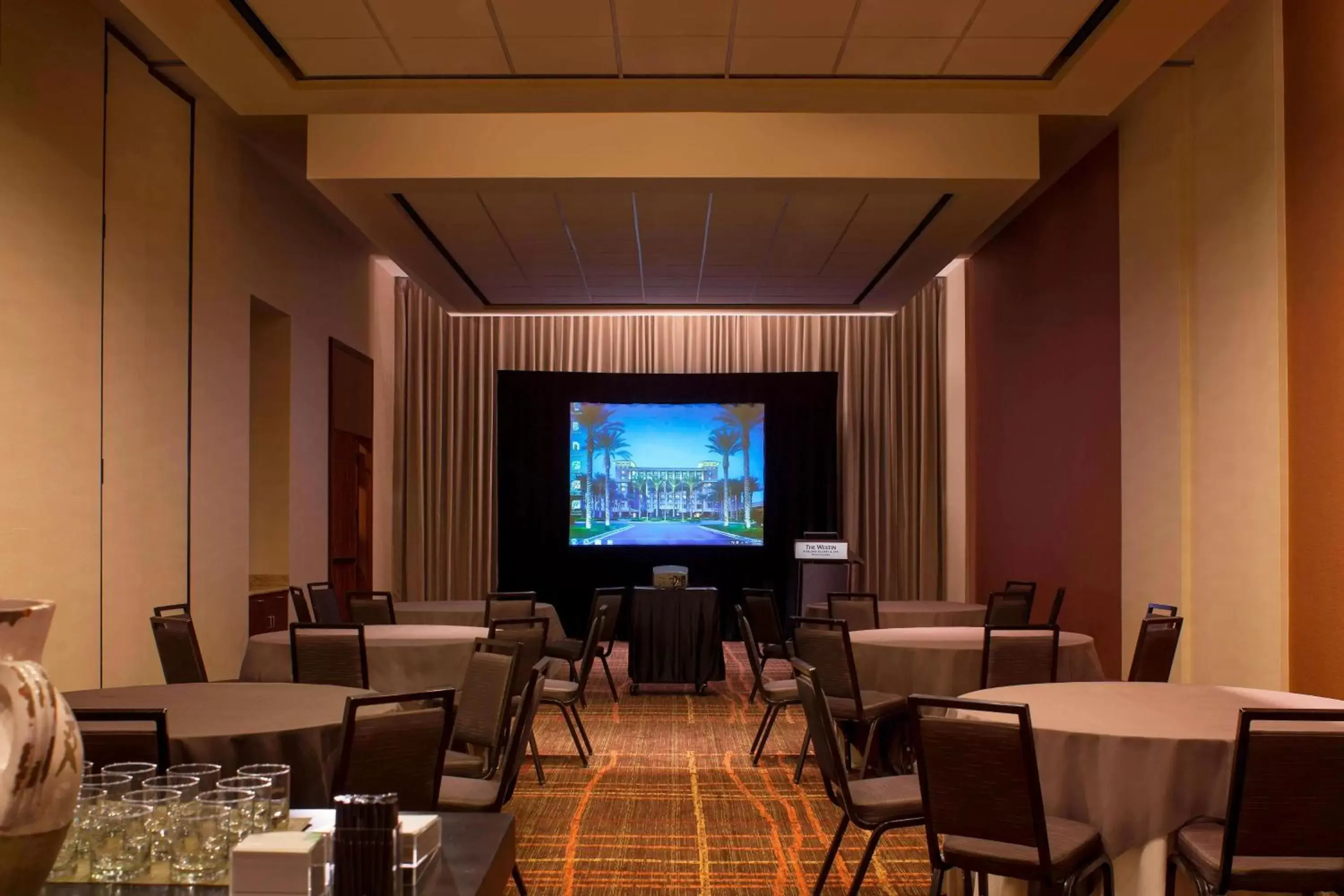 Meeting/conference room, Restaurant/Places to Eat in The Westin Kierland Resort & Spa