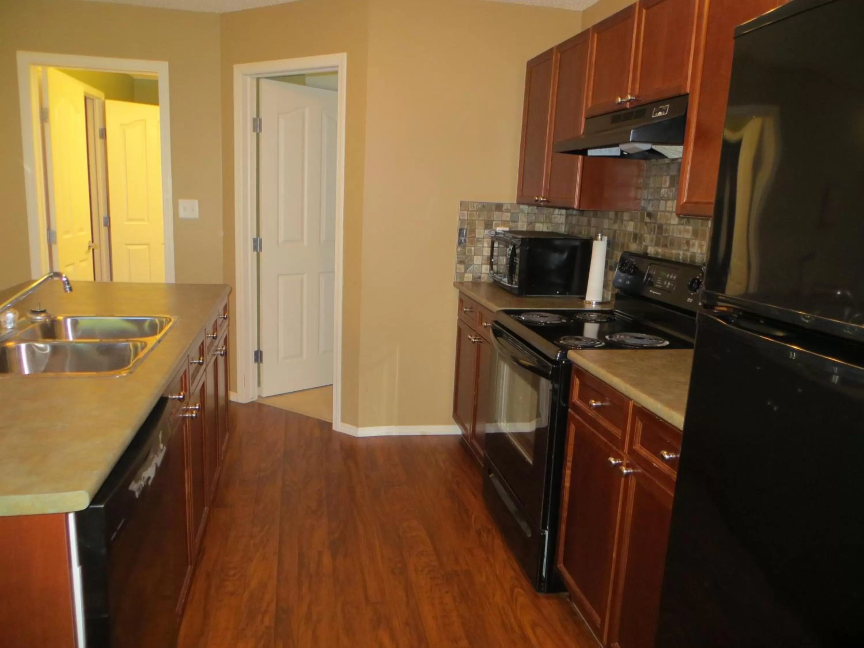 Kitchen or kitchenette in Village Creek Country Inn