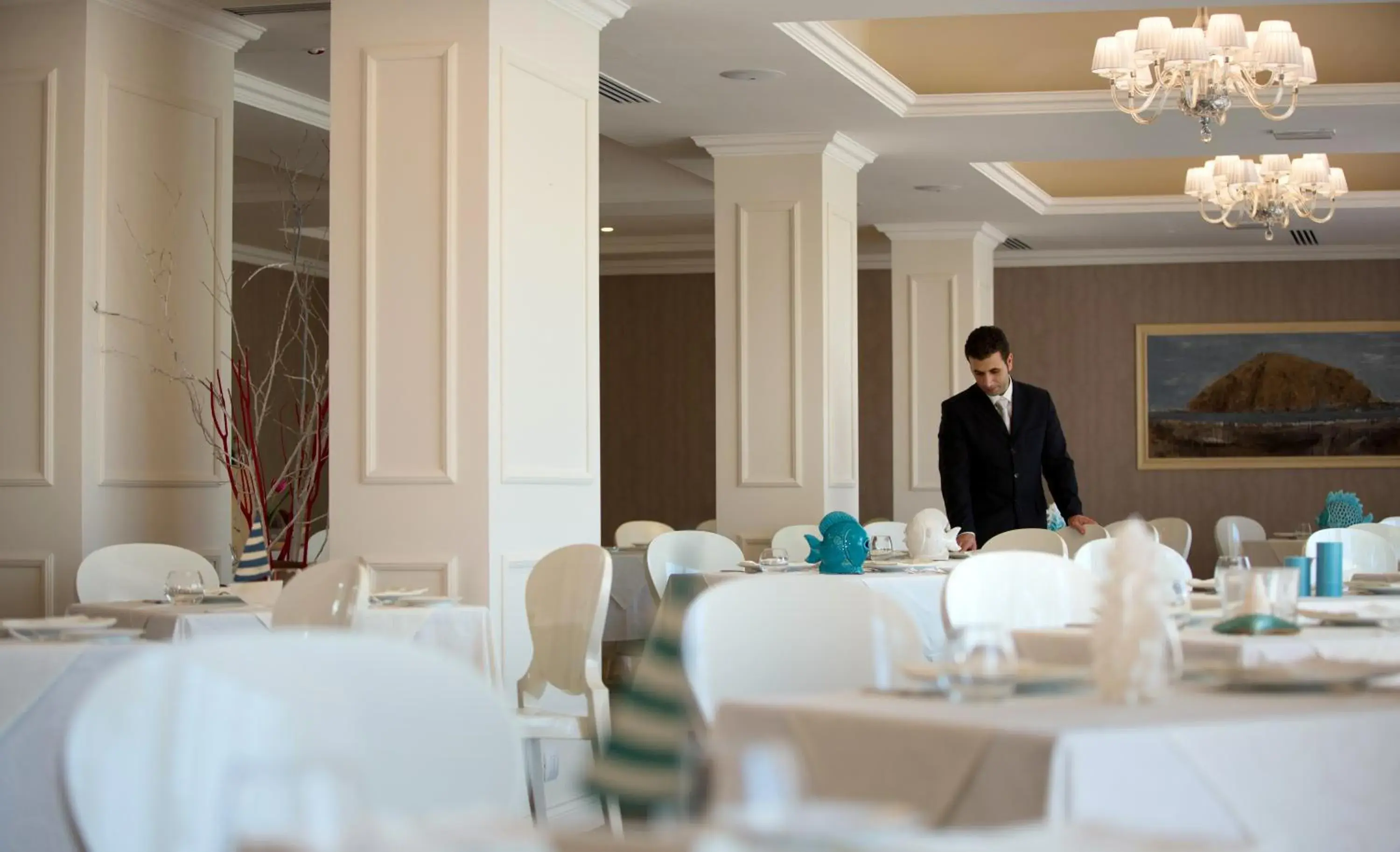 Restaurant/places to eat, Banquet Facilities in Hotel Caparena