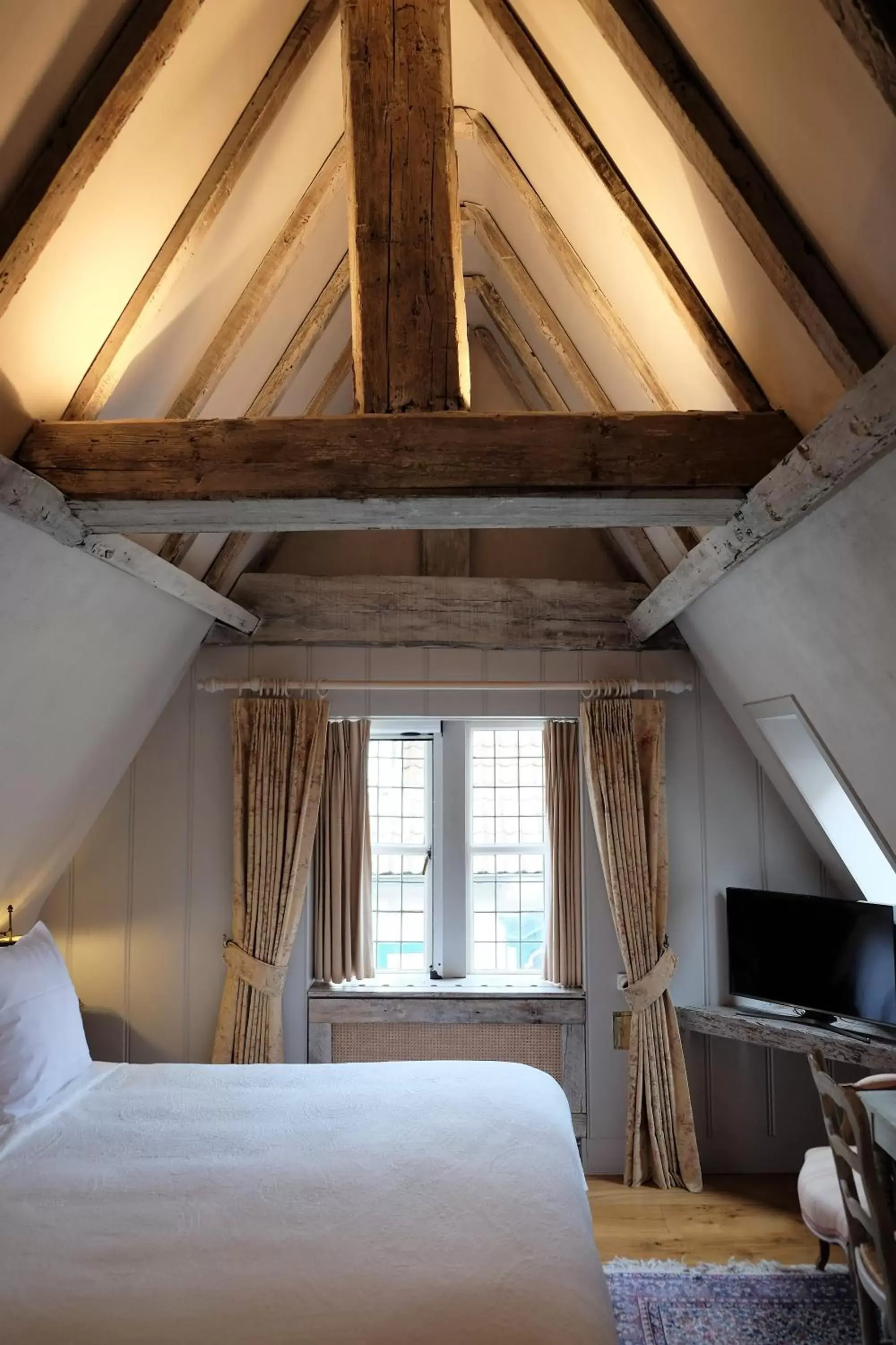 Bedroom, Bed in Relais Bourgondisch Cruyce, A Luxe Worldwide Hotel