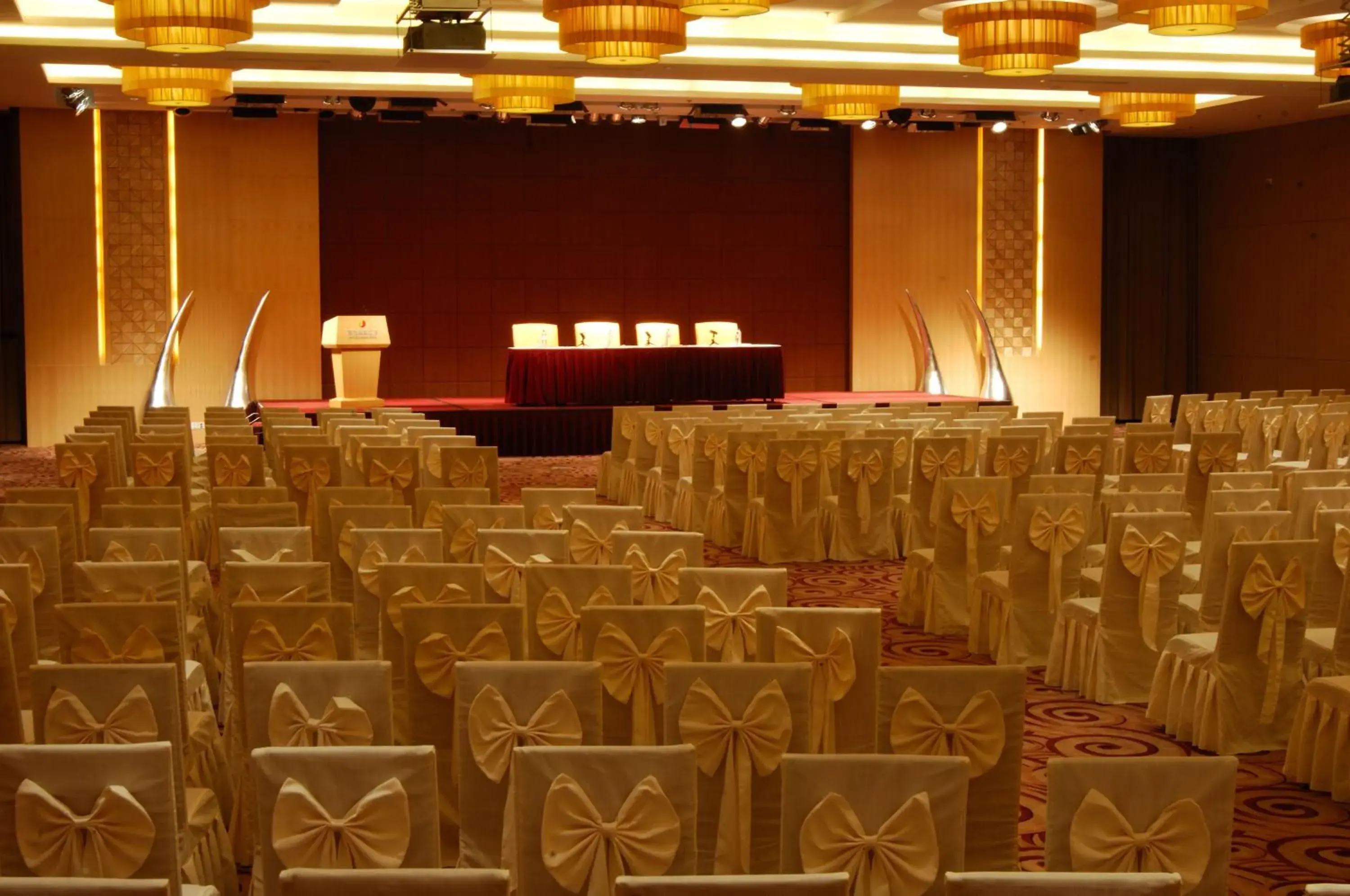 Business facilities in Weihai Haiyue Jianguo Hotel