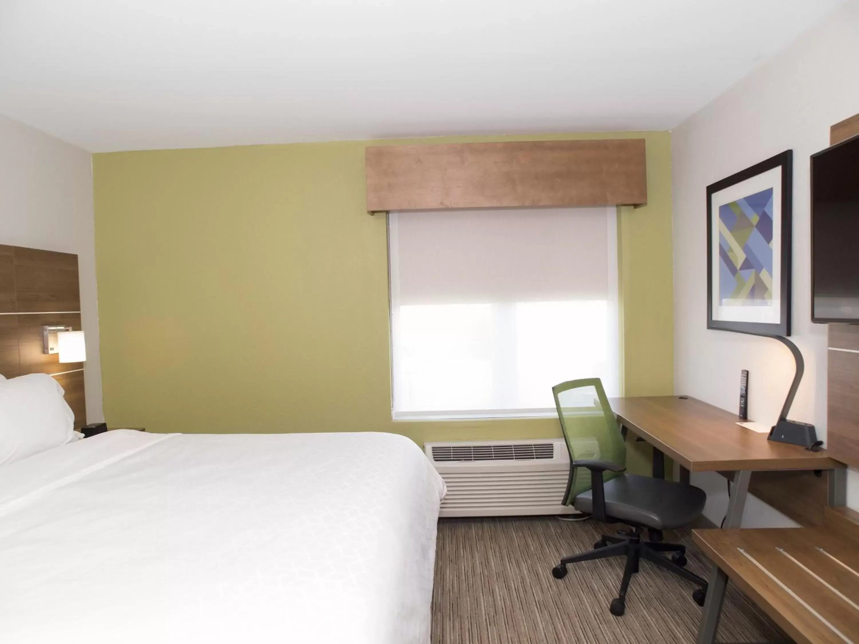 Photo of the whole room in Holiday Inn Express Hotel & Suites Madison, an IHG Hotel